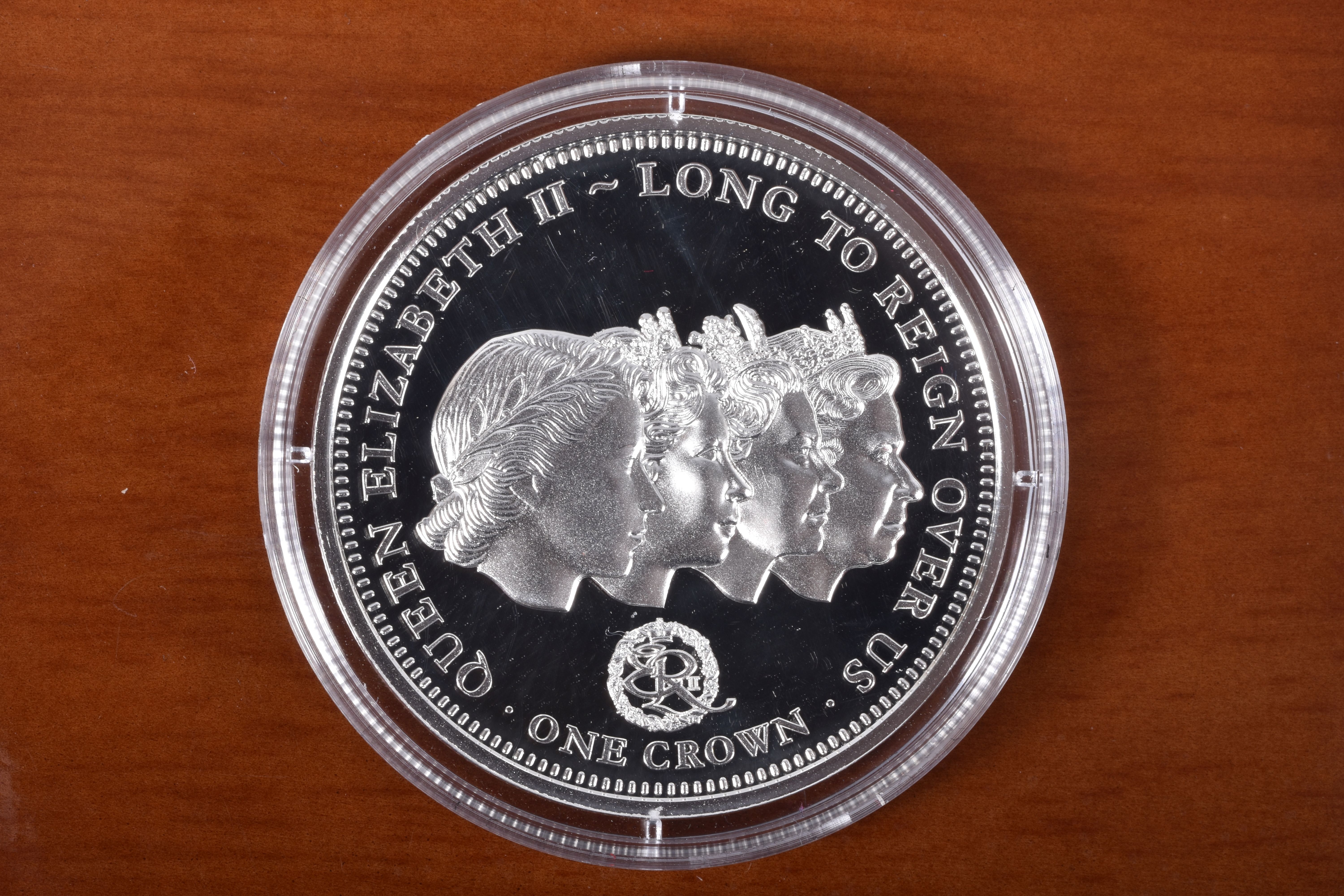 A 2012 SILVER PROOF .925 RENAMED THE ELIZABETH TOWER (Big Ben Clock Tower) 2oz Numisproof box and - Image 4 of 9