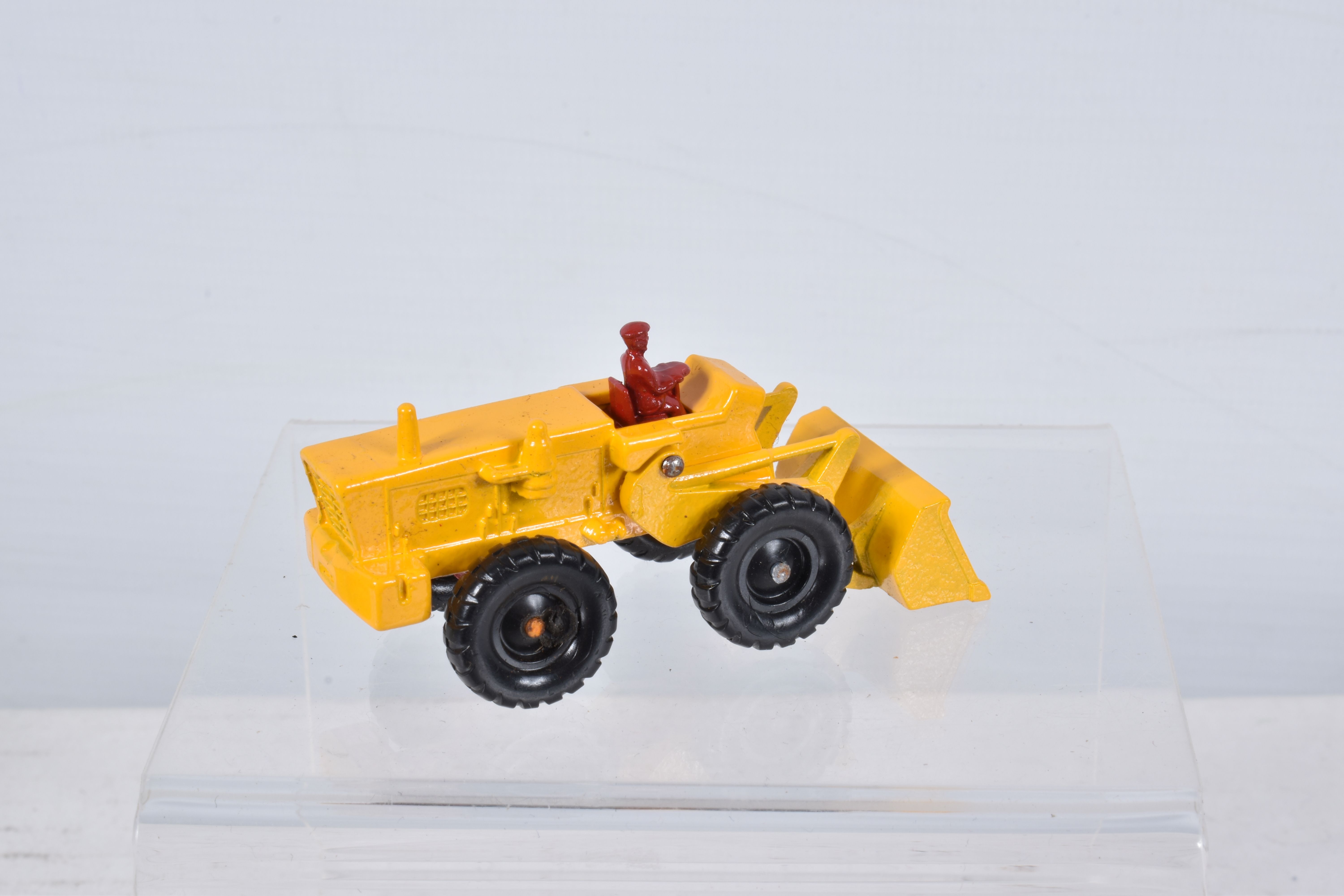 FOUR BOXED MATCHBOX SERIES DIECAST CONSTRUCTION VEHICLES, Caterpillar Bulldozer, No.18, green - Image 18 of 25