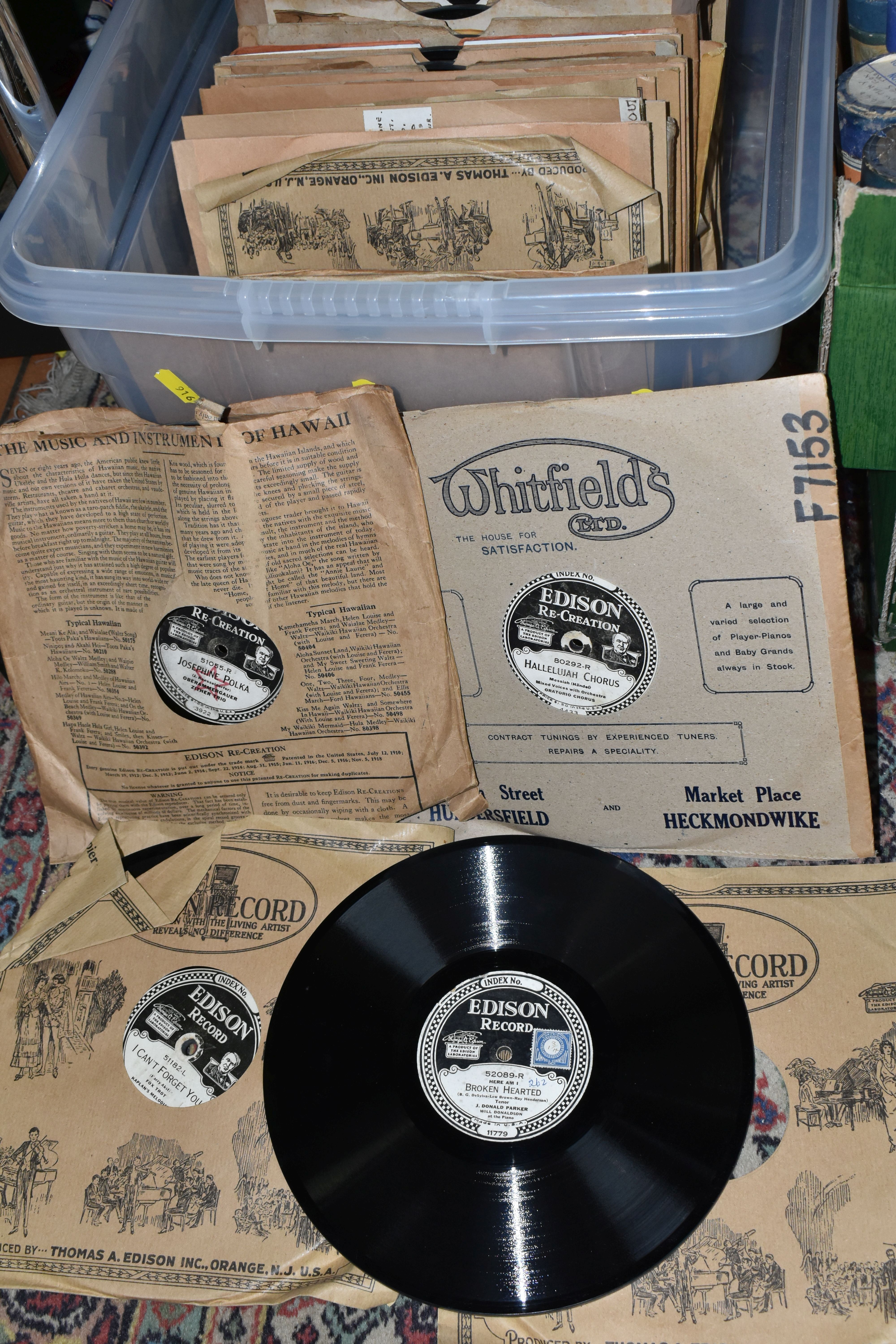 TWO BOXES OF EDISON DISC RECORDS, styles include orchestral, ragtime, music hall etc - Image 4 of 6