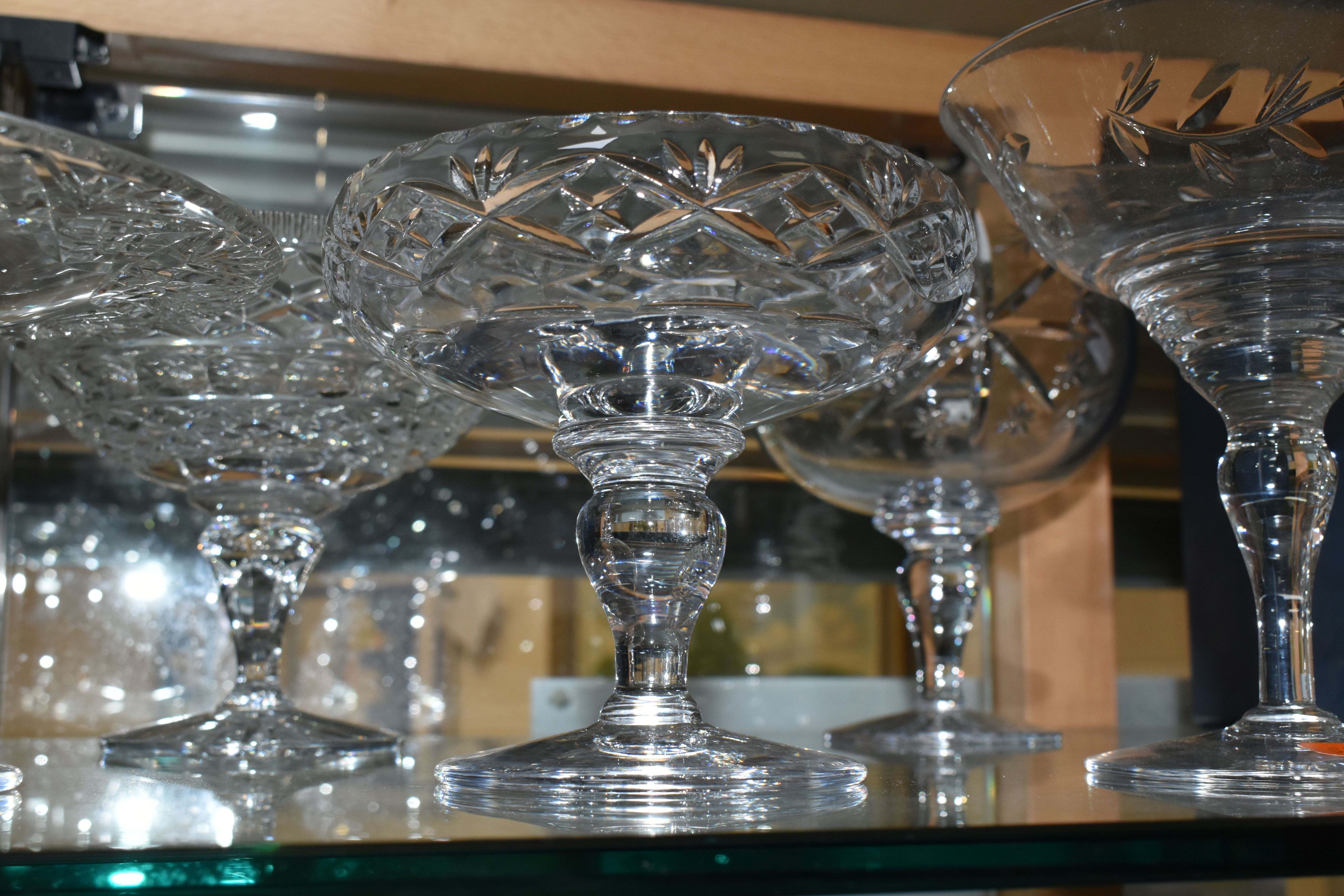 A COLLECTION OF TAZZA, COMPOTE AND BON BON DISHES, ten assorted designs comprising a rose etched bon - Image 6 of 12