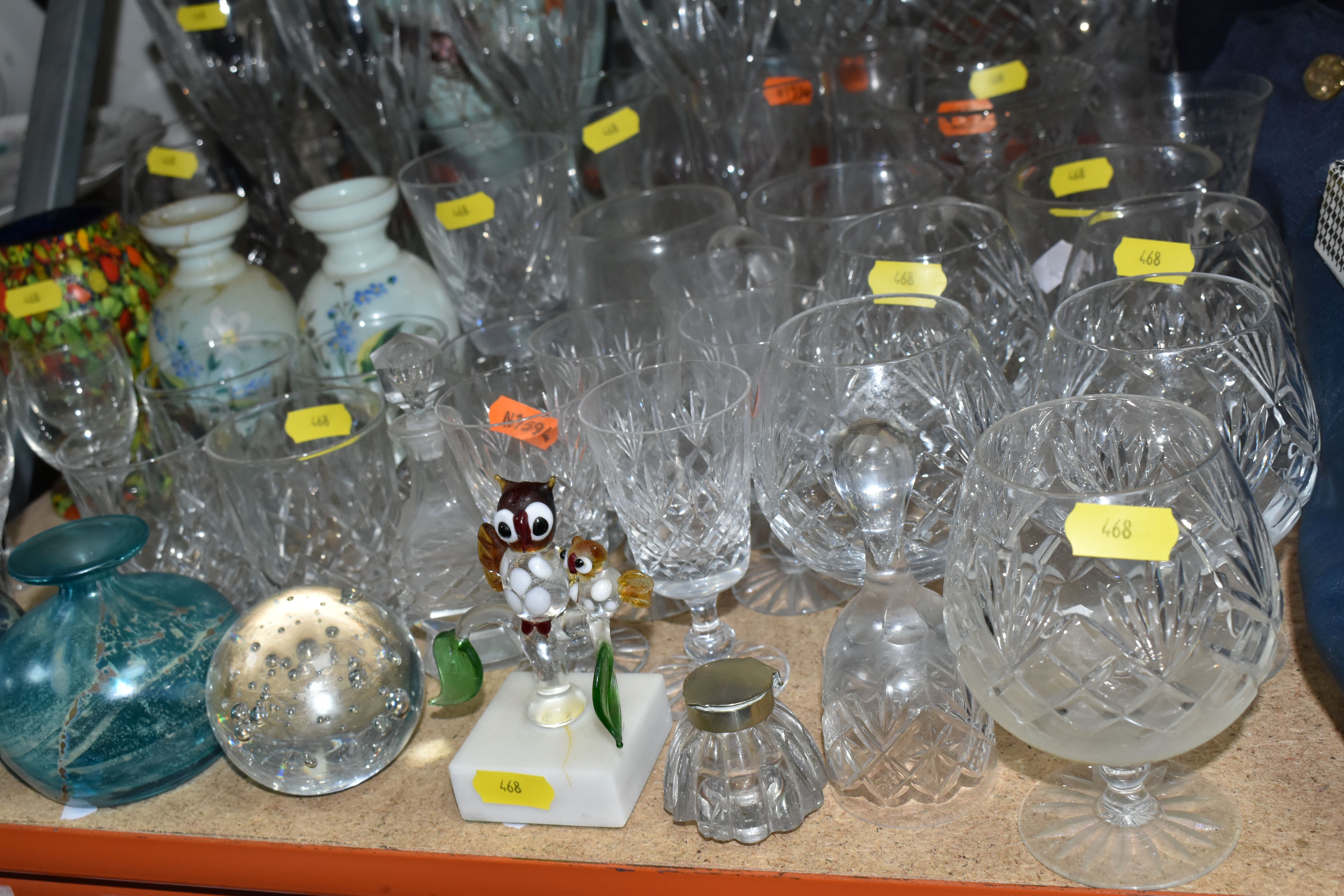 A SMALL QUANTITY OF GLASS WARES ETC, to include two Mdina posy vases, a Bohemian splatter glass - Image 4 of 4