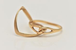 TWO RINGS, the first a 9ct gold V-shape band ring, 9ct hallmark, approximate ring size O,