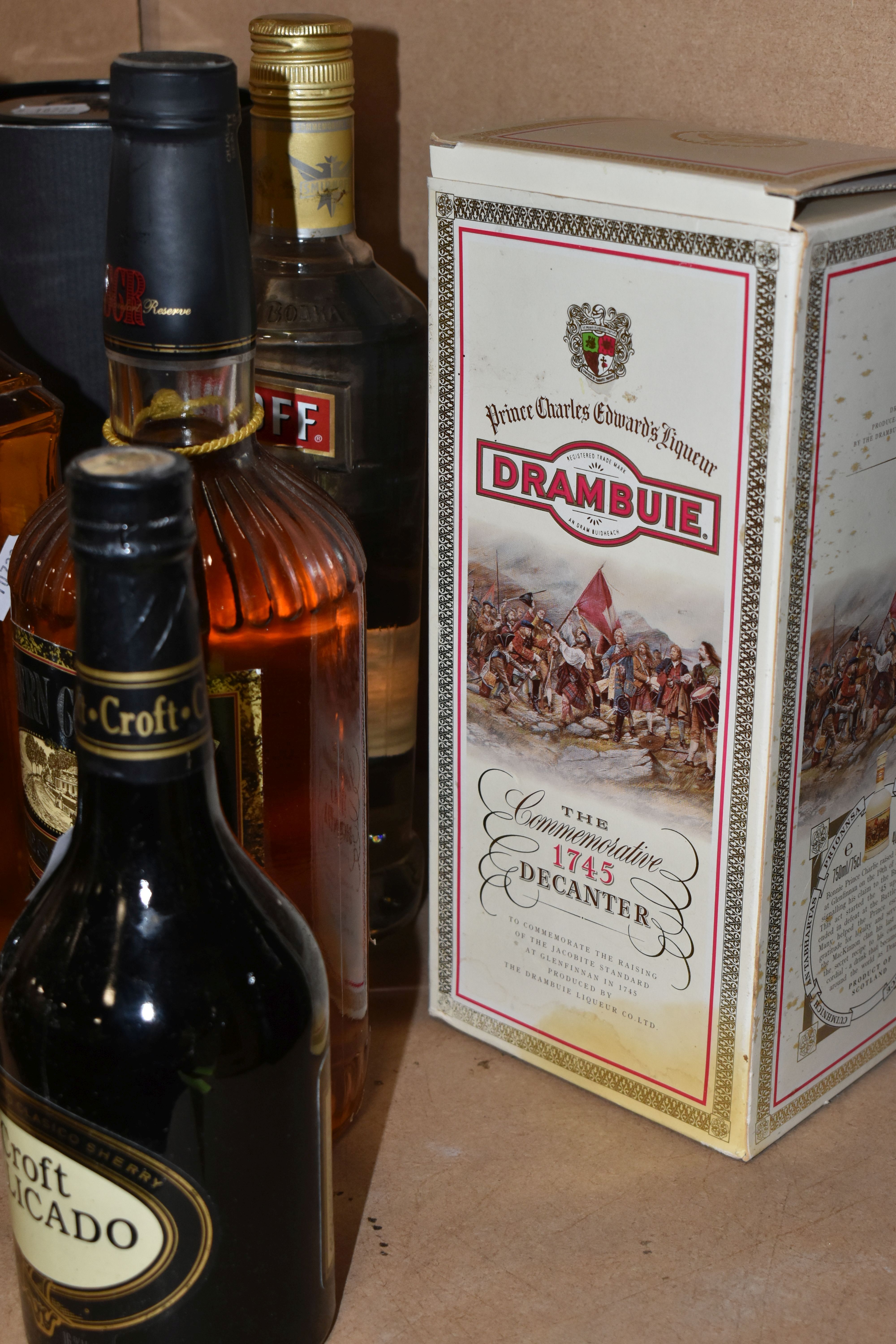 EIGHT BOTTLES OF ALCOHOL comprising one bottle of DRAMBUIE BLACK RIBBON Exclusively Made with 15 - Image 2 of 3