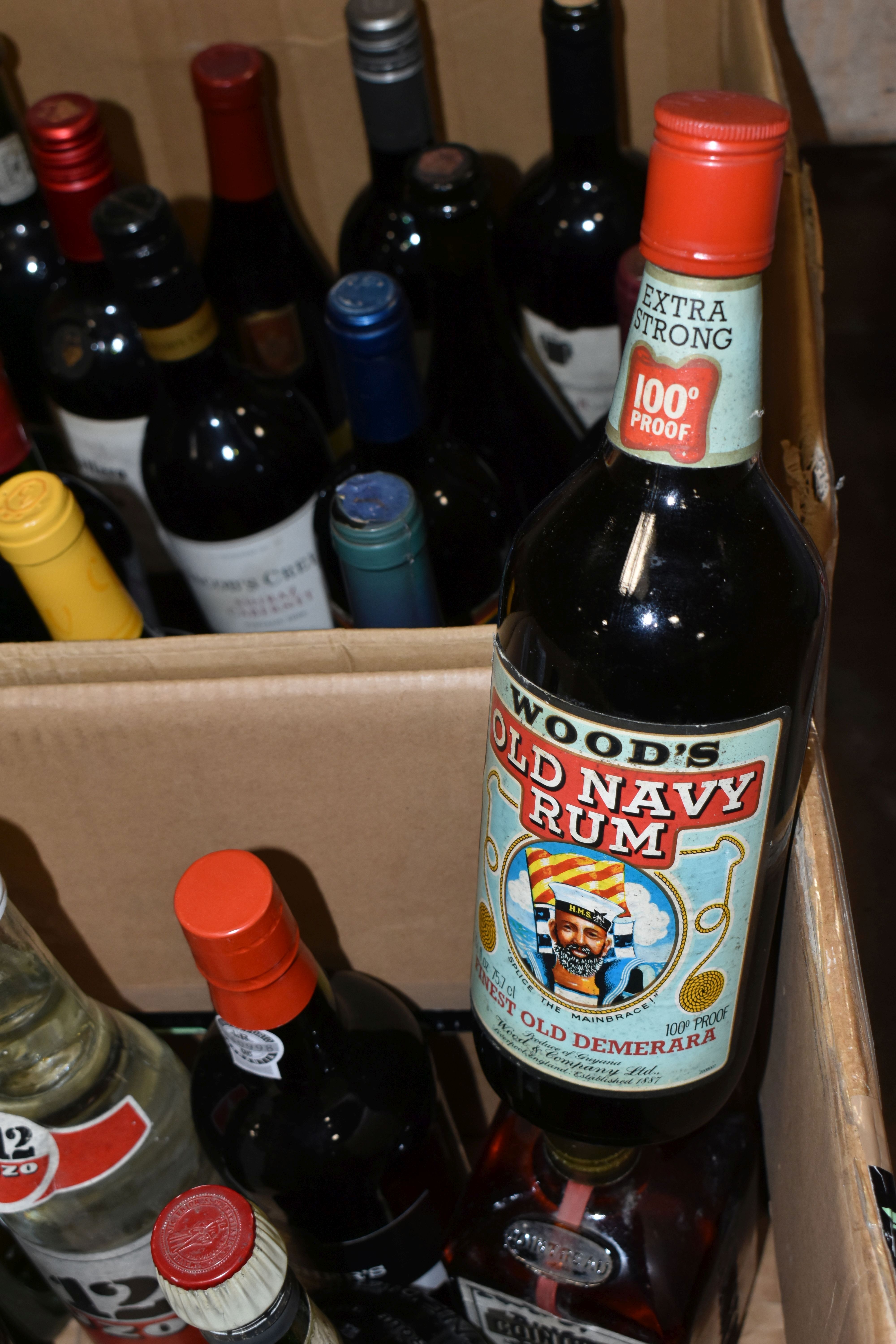 ALCOHOL, Two Boxes containing eighteen bottles of European and New World Red Wine including Rioja's, - Image 5 of 5
