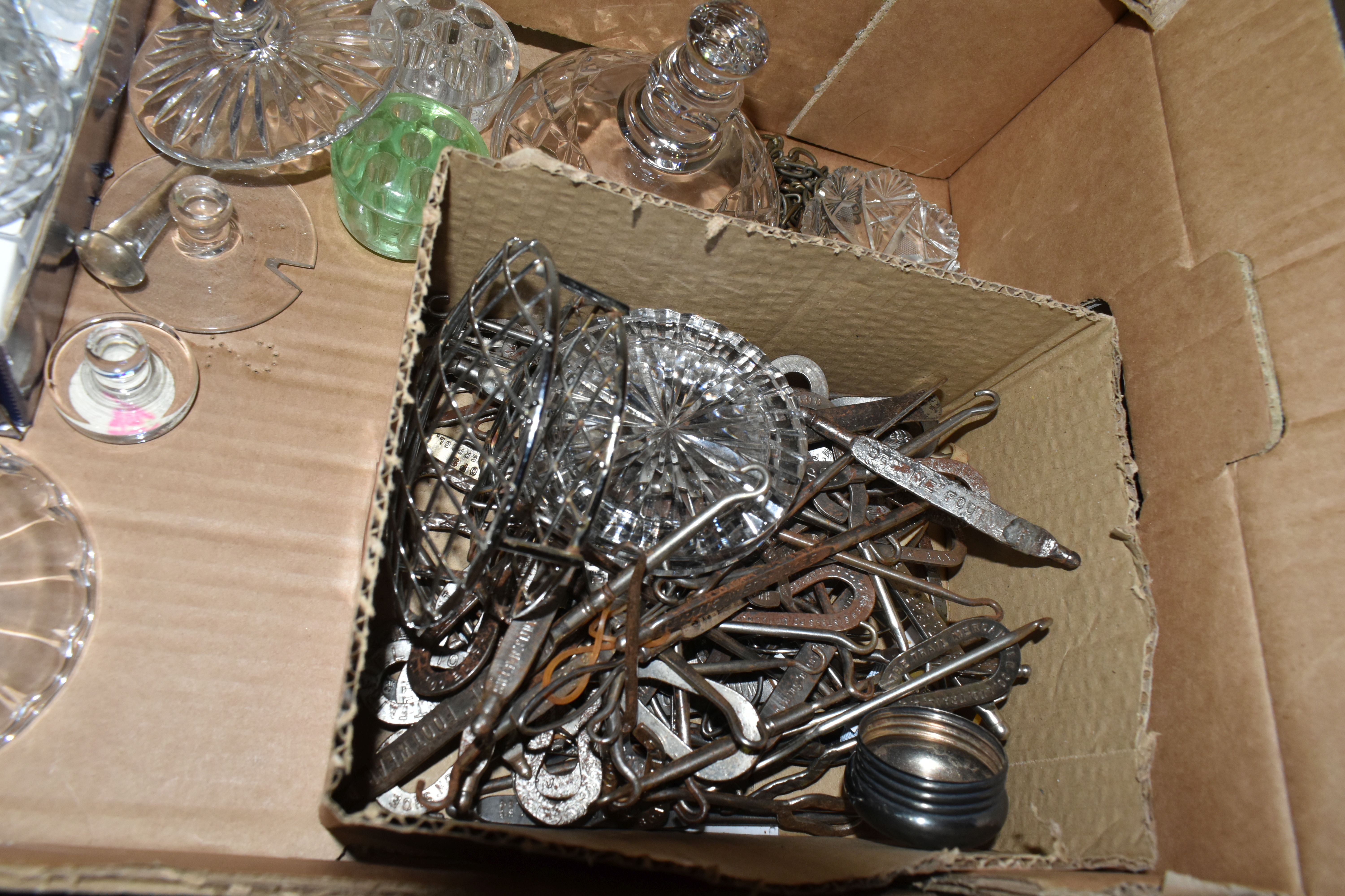 A BOX OF ASSORTED DECANTER STOPPERS, together with a box containing cut glass lids, a small box of - Image 3 of 5