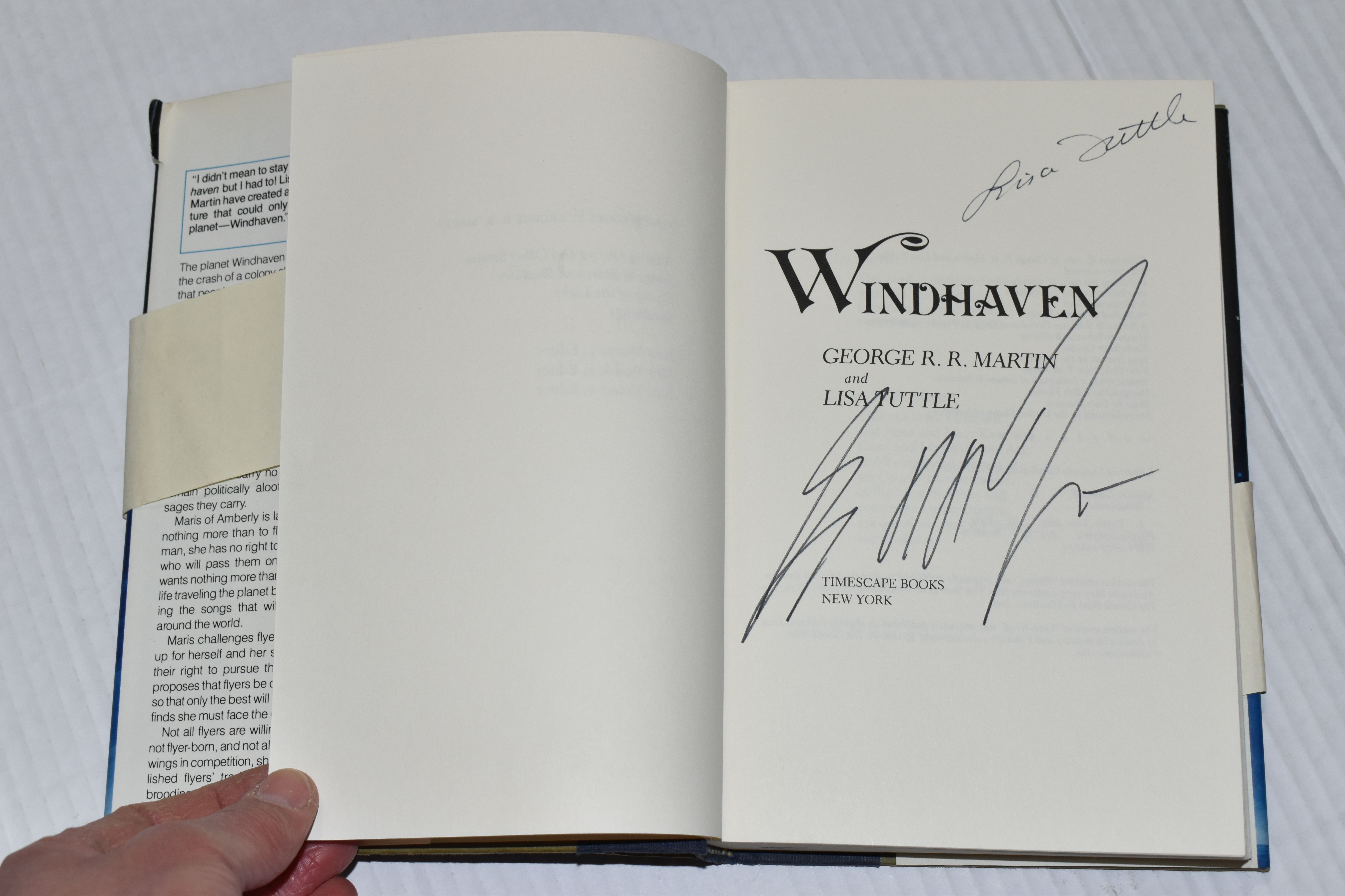 MARTIN; George R.R. and TUTTLE; Lisa, Windhaven a 1st Edition published by Timescape Books and - Image 4 of 7