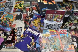 BOX OF COMICS, mainly Marvel and DC, including Star Wars, Superman, Batman, Daredevil, Green Lantern