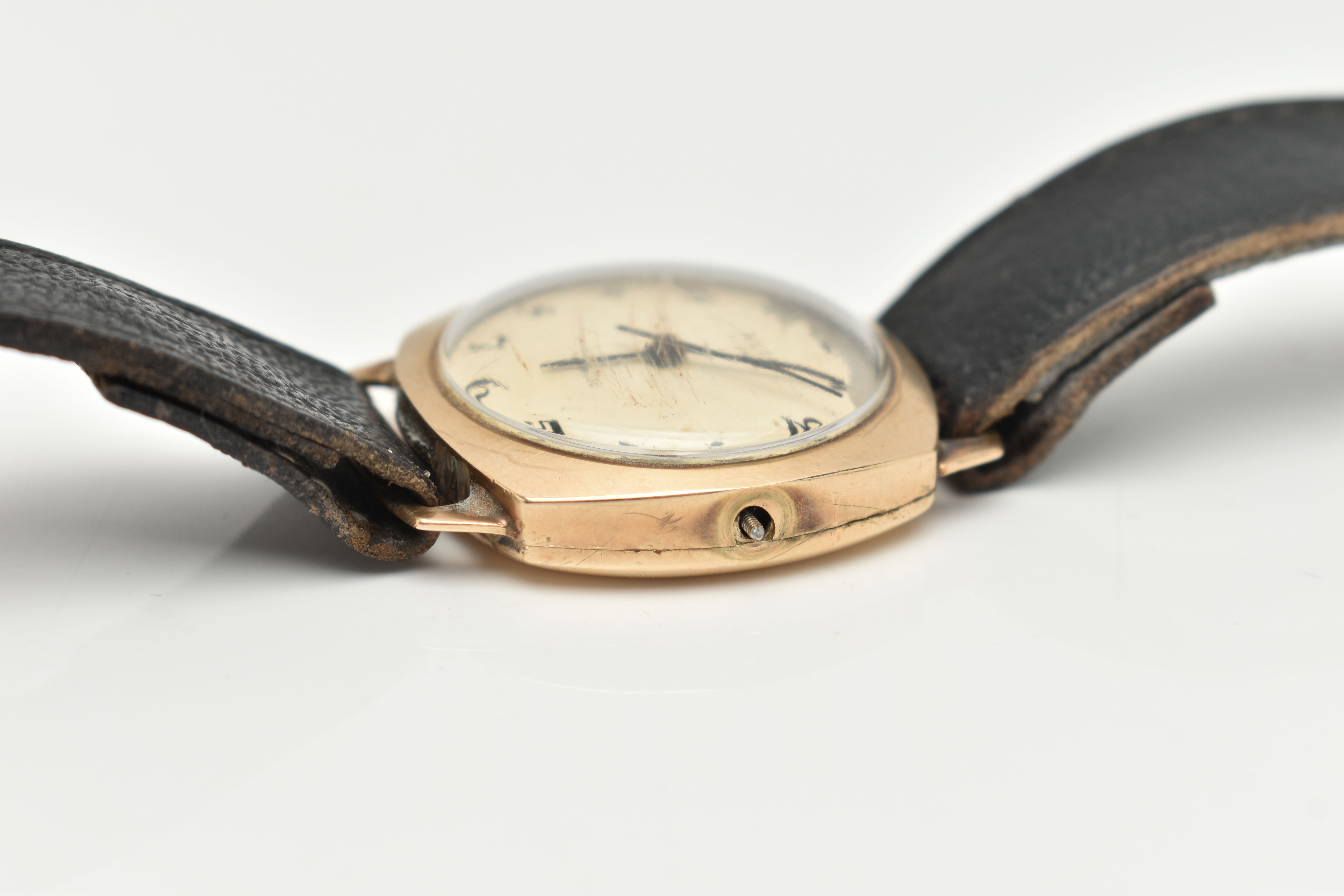 A GENTS 9CT GOLD 'AVIA' WRISTWATCH, manual wind (missing crown), round cream dial signed 'Avia 17 - Image 6 of 6