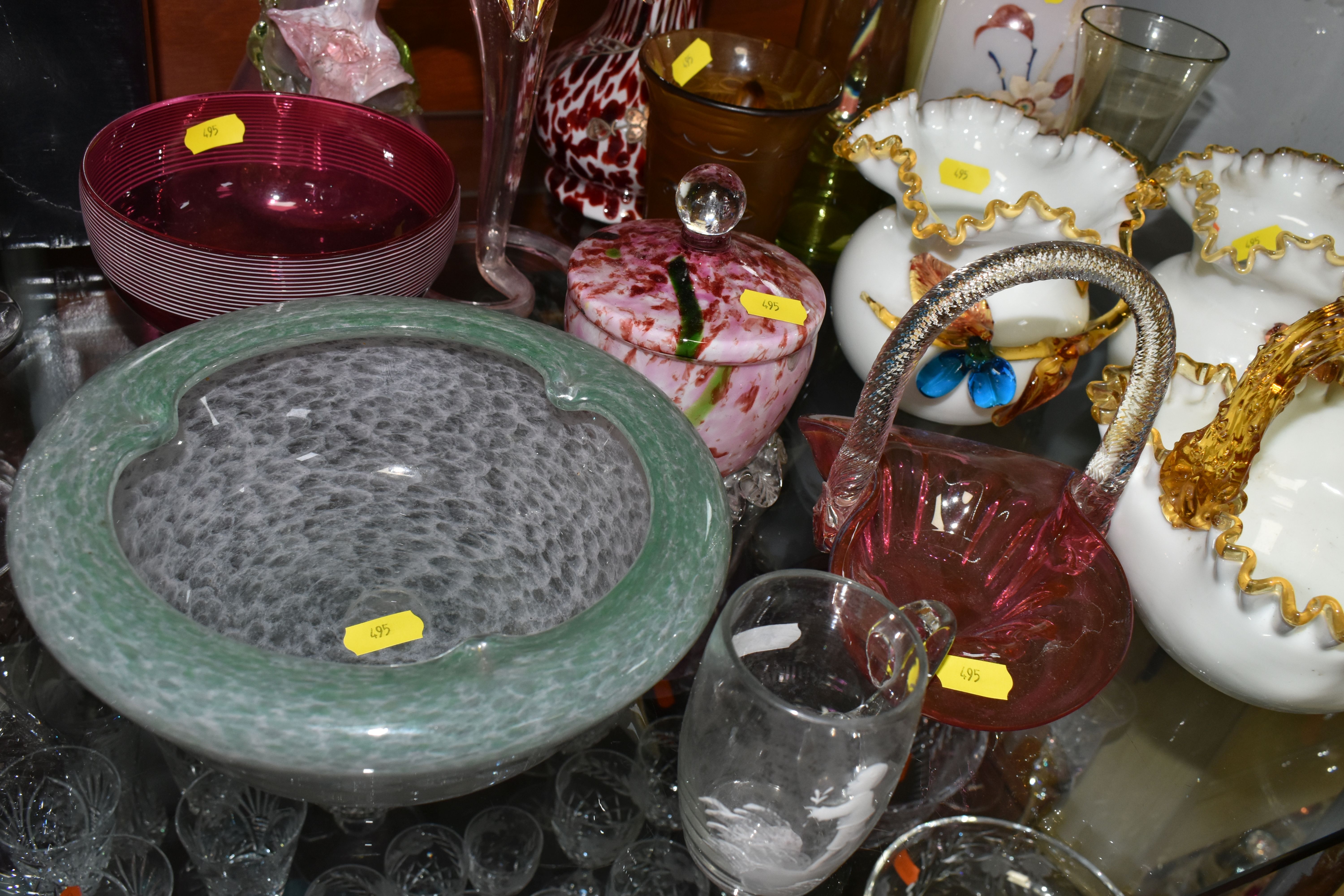 A SELECTION OF DECORATIVE COLOURED GLASSWARES, to include a pair of white Uranium glass vases with - Image 4 of 11