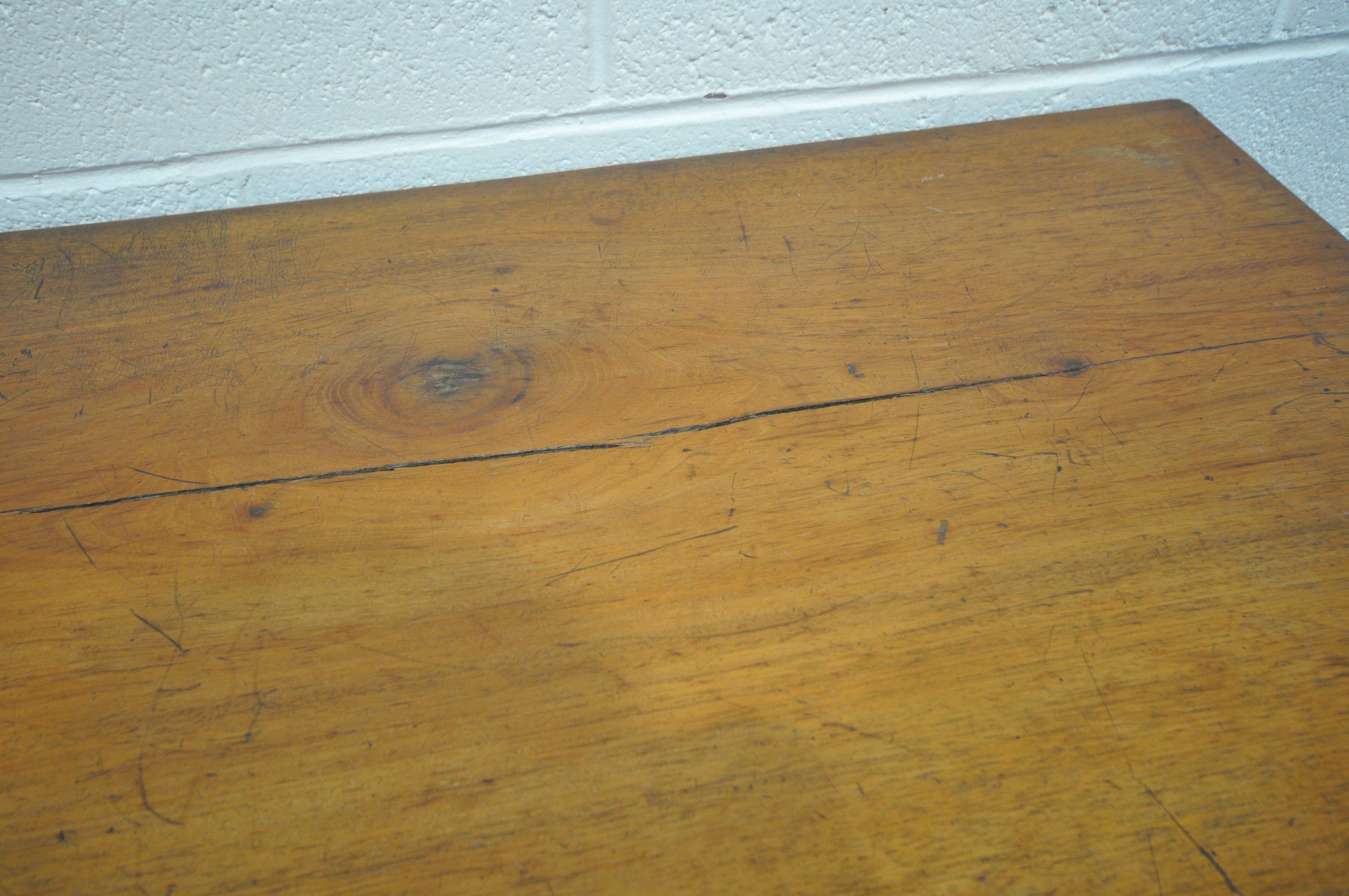 A 19TH CENTURY MAHOGANY BOW FRONT CHEST OF TWO SHORT OVER THREE LONG DRAWERS, raised on turned feet, - Image 3 of 5