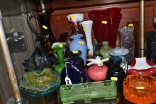 A SELECTION OF DECORATIVE COLOURED GLASSWARES, to include a Whitefriars bark bowl with a chip and