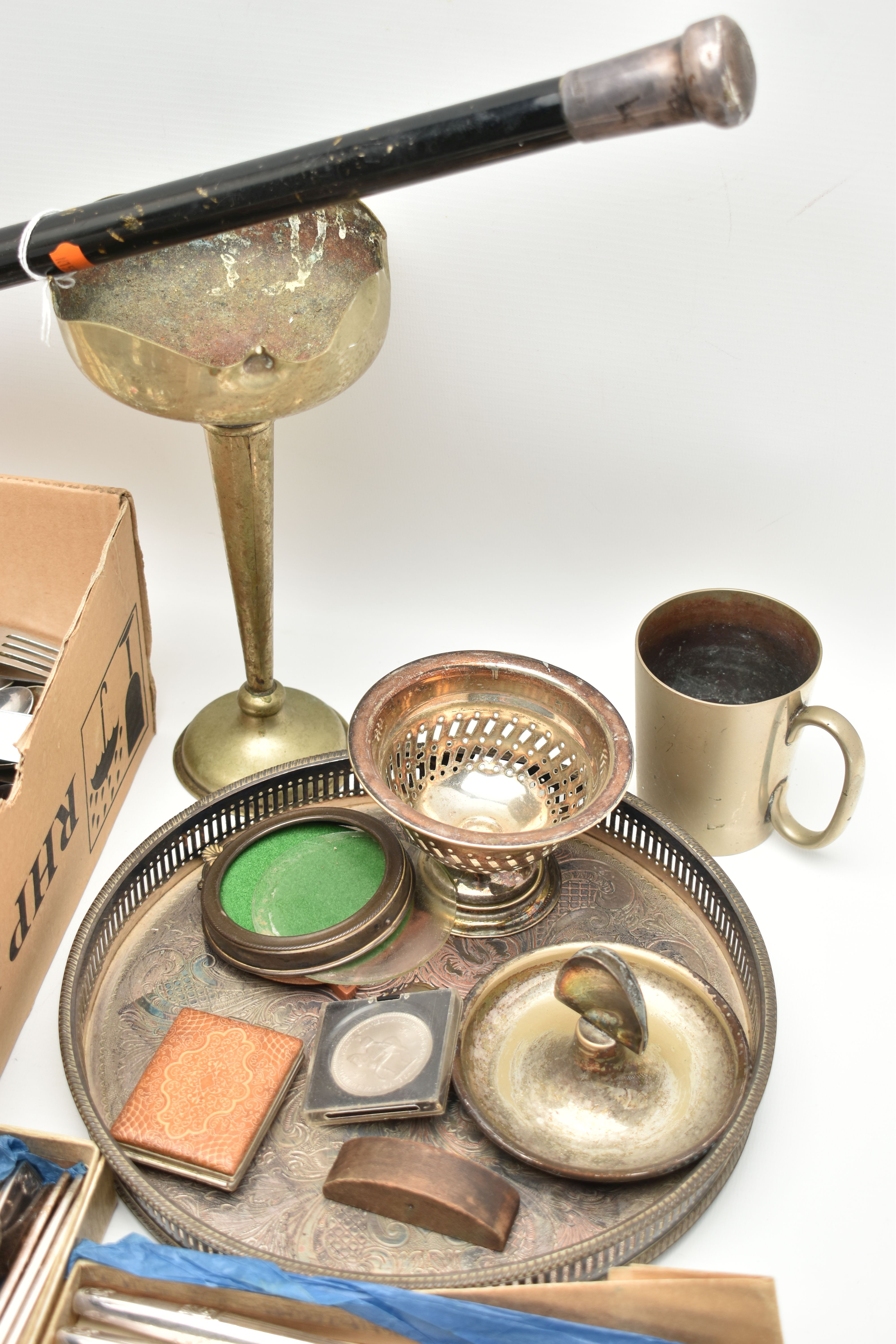 A BOX OF ASSORTED ITEMS, to include an AF meerschaum pipe and case, a silver pommel walking stick, - Image 6 of 10
