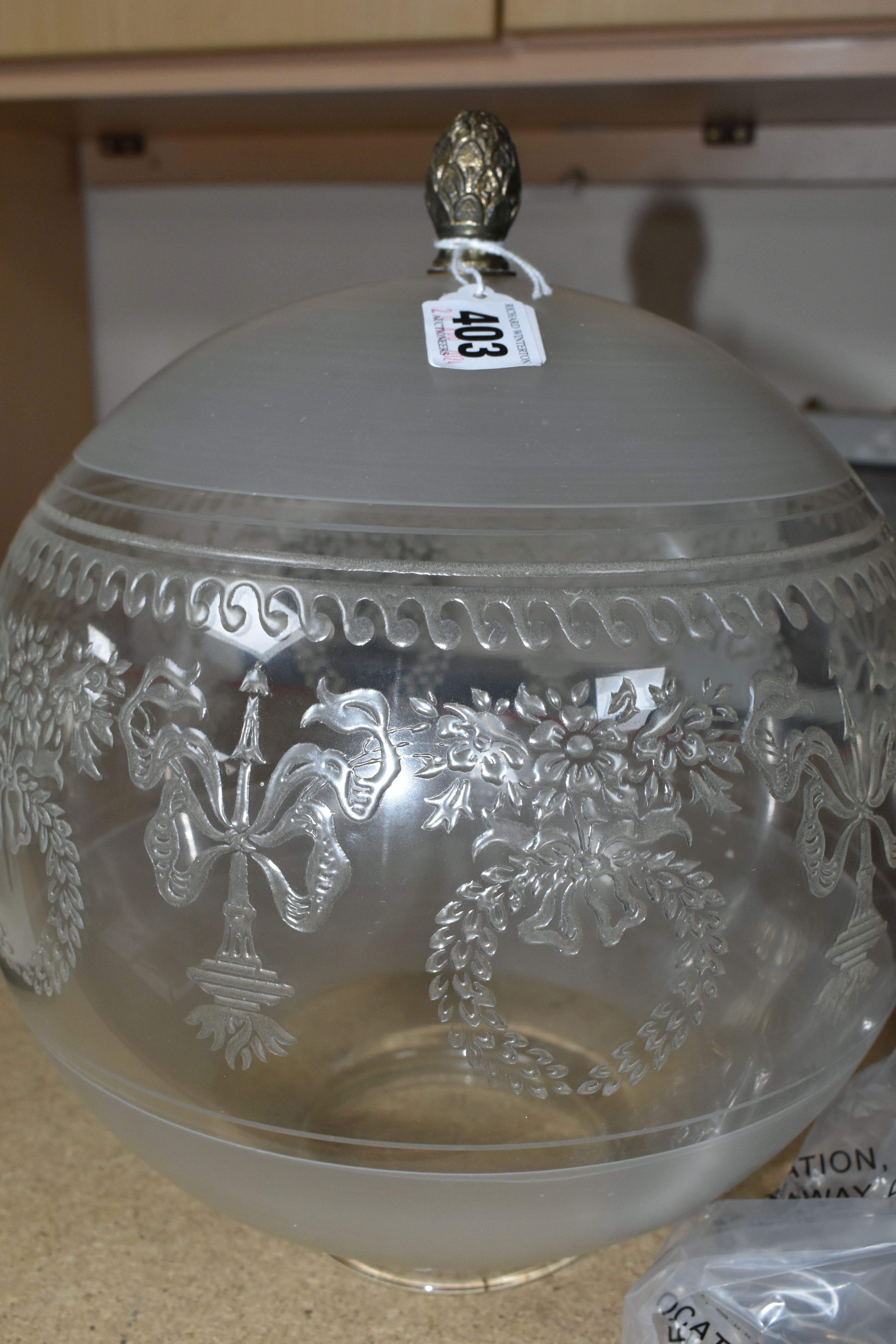 A SMALL DROP LEAF SIDE TABLE AND GLASS LIGHT SHADE, comprising a dark oak dropleaf side table by - Image 4 of 6