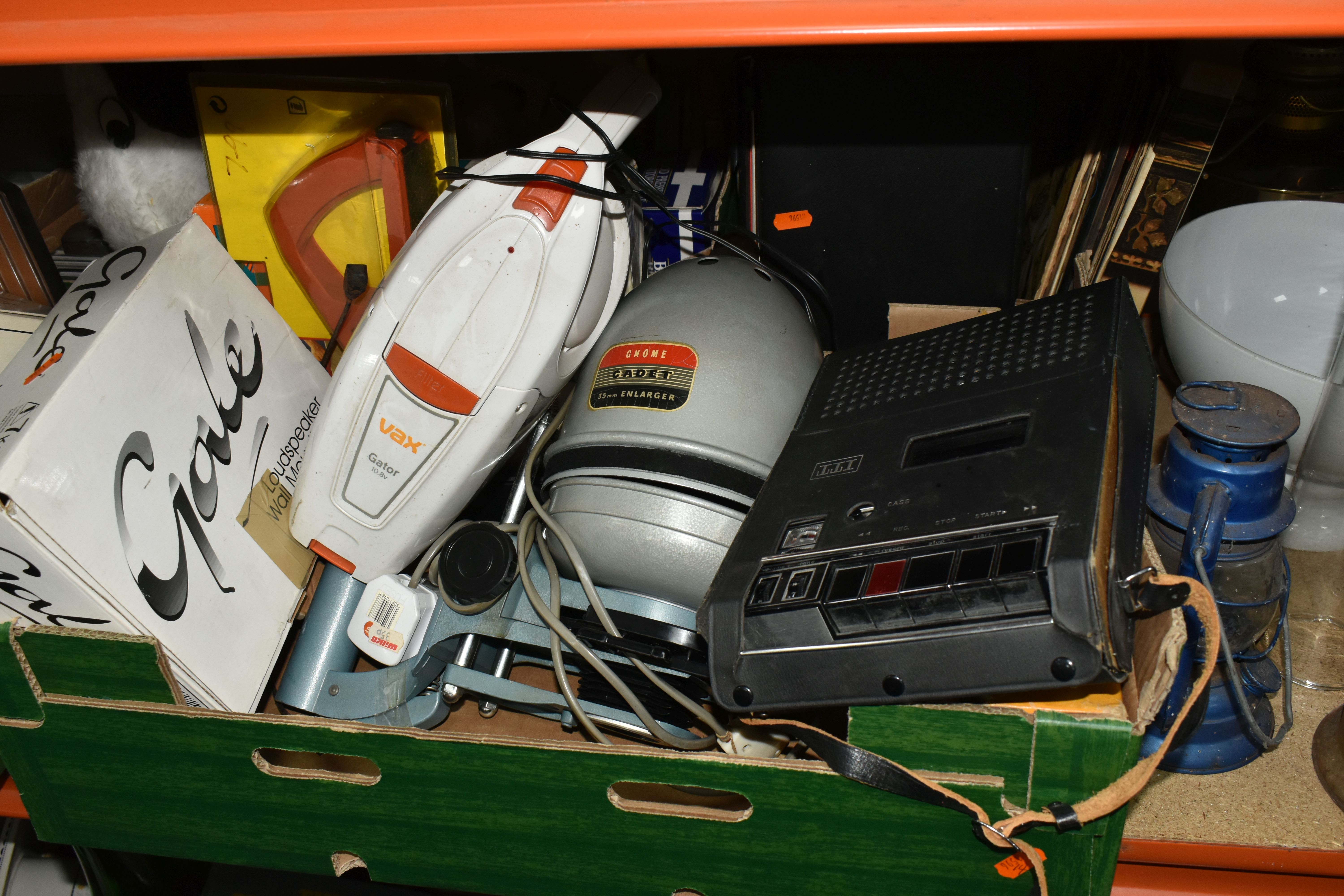 THREE BOXES AND LOOSE MISCELLANEOUS SUNDRIES, to include a boxed Bladon blow lamp, a boxed Smiths ' - Image 7 of 11