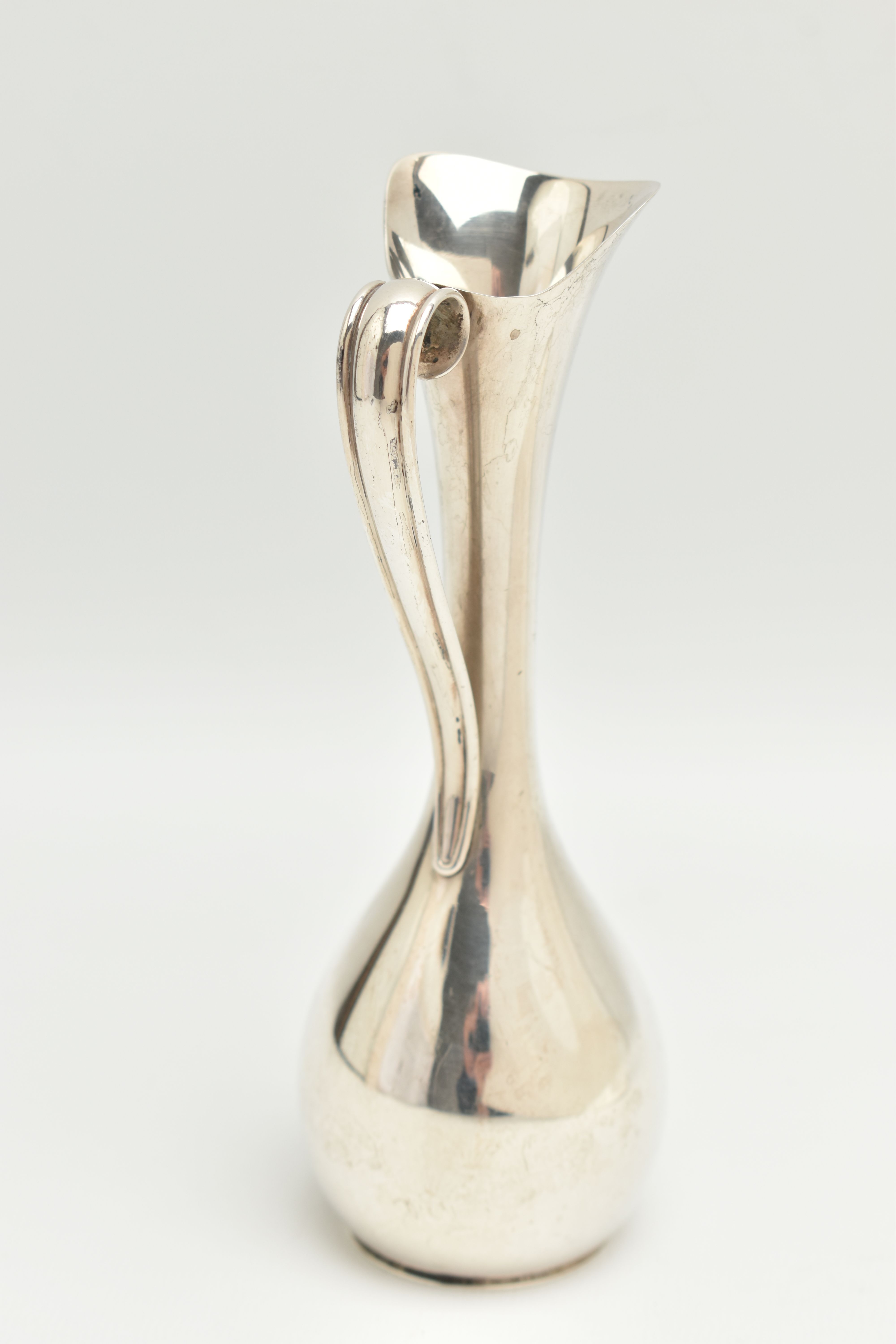 A LATE 20TH CENTURY DANISH SILVER PLATED BUD VASE IN THE FORM OF A JUG, sinuous strap handle, - Image 3 of 6