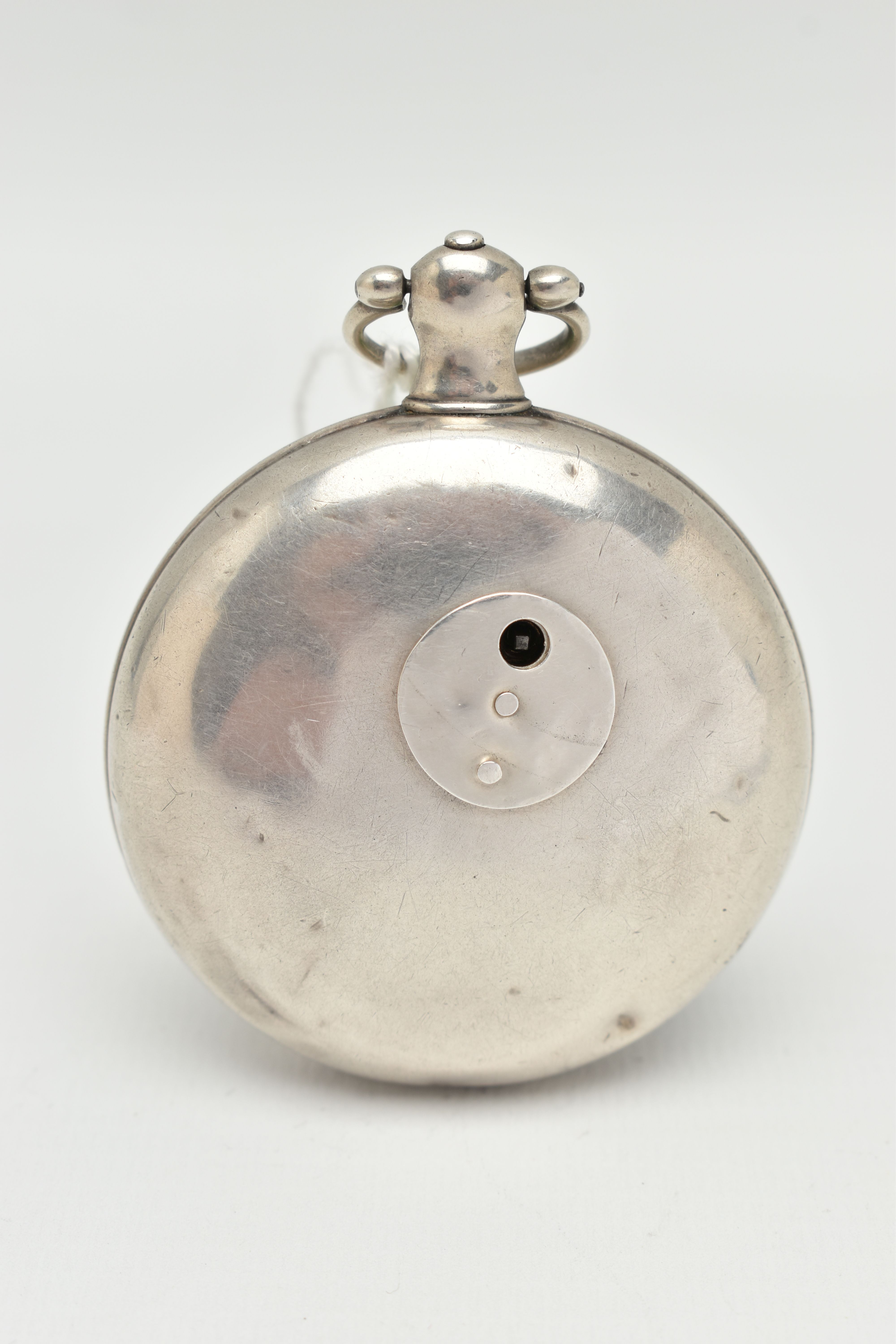 A GEORGE III SILVER FULL HUNTER POCKET WATCH, key wound movement, Roman numerals, plain polished - Image 3 of 5