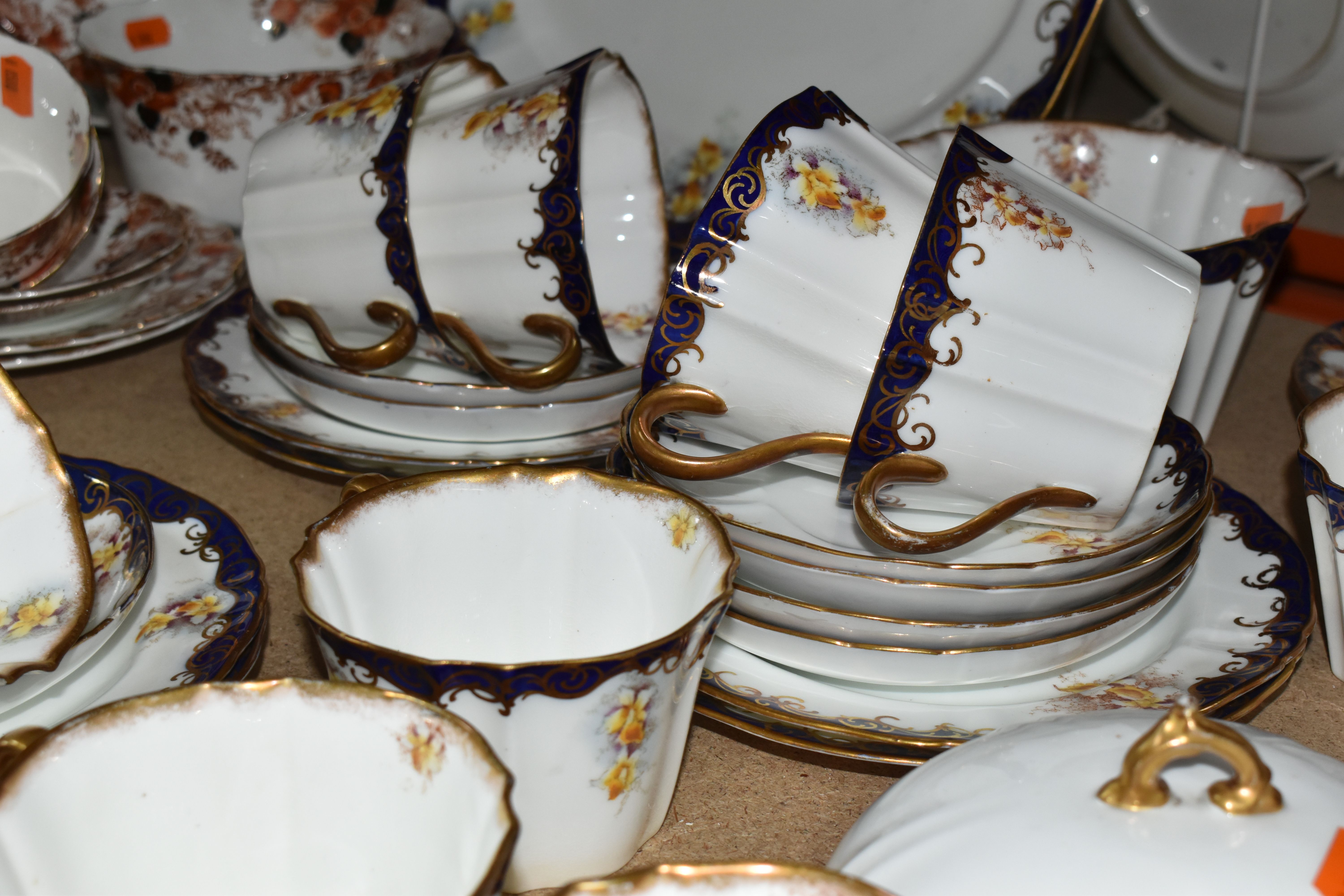 A GROUP OF LATE 19TH CENTURY TEA WARE, to include an Adderley tea set pattern 9854, decorated with - Image 6 of 10