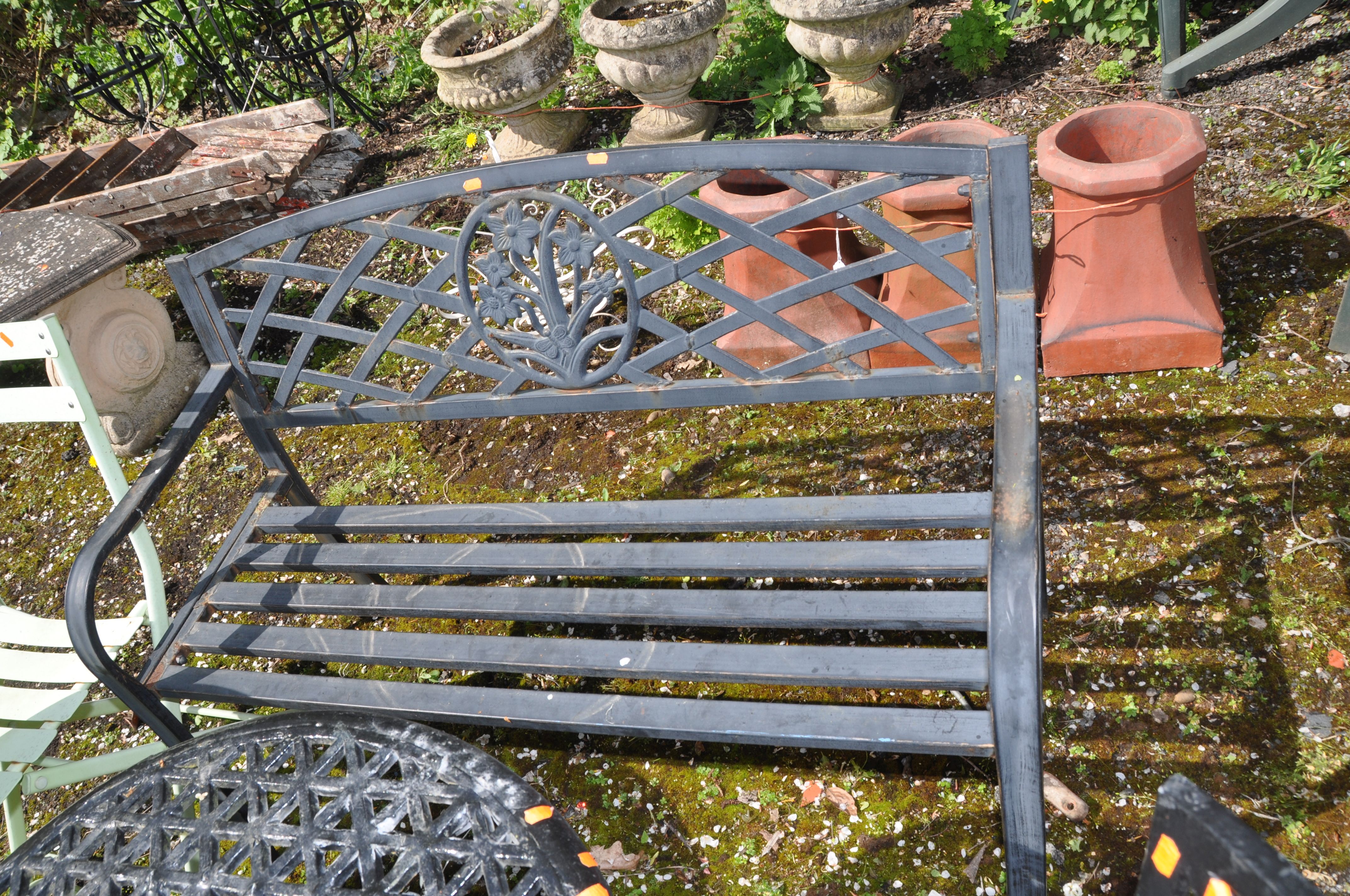 A COLLECTION OF METAL GARDEN FURNITURE including a rickety cast aluminium garden table, two matching - Image 3 of 4