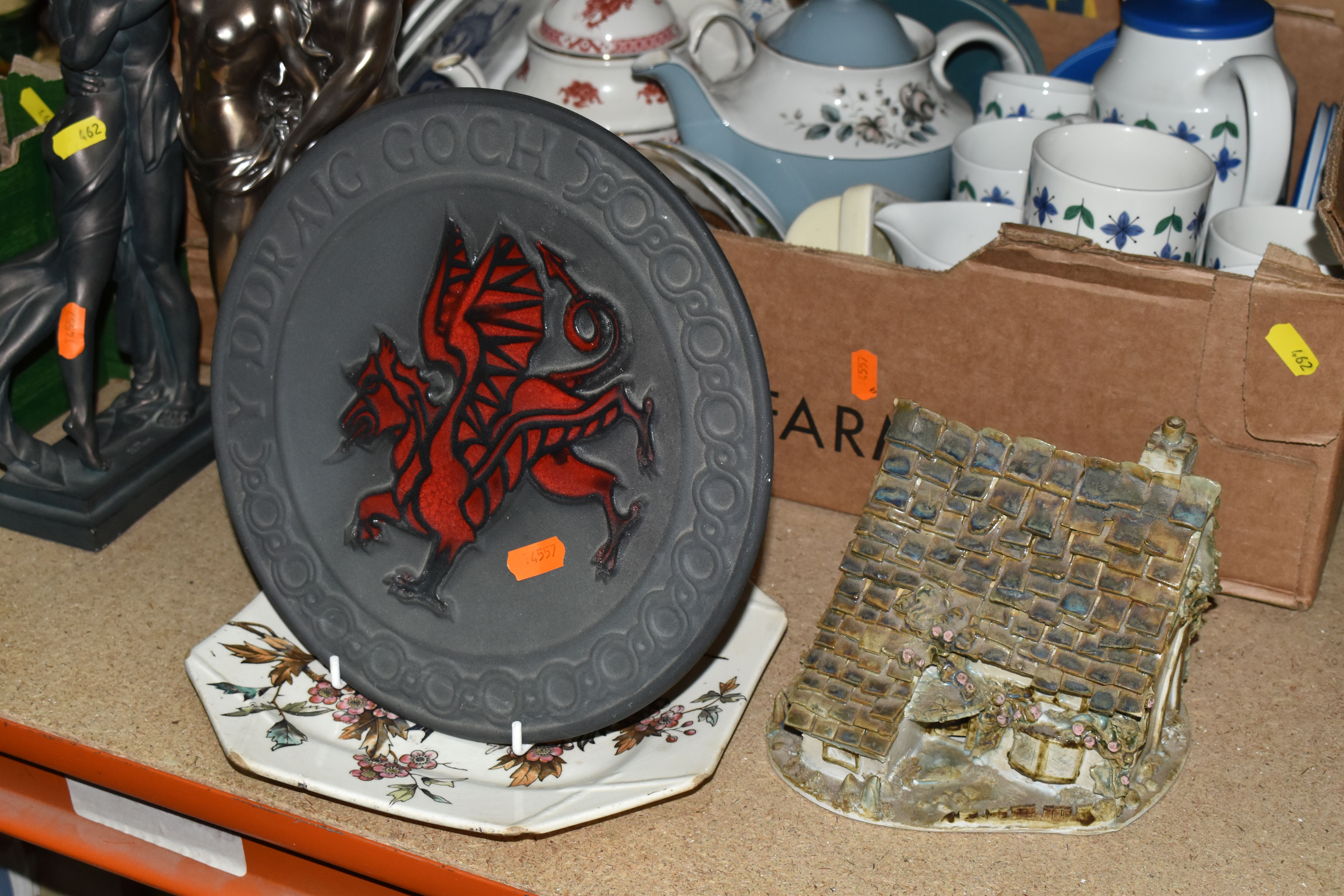 THREE BOXES AND LOOSE CERAMICS, to include a collection of Pretty Ugly Pottery mugs, a Midwinter ' - Image 8 of 10