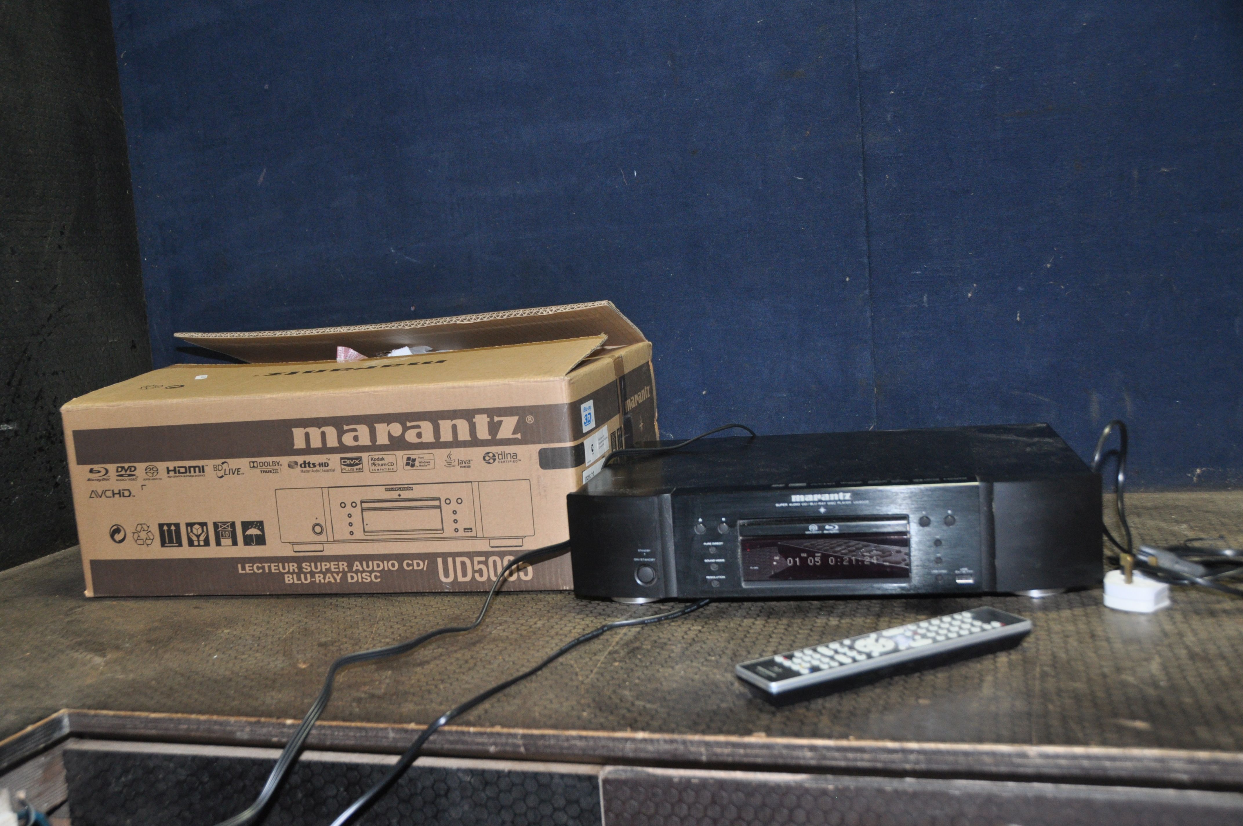 A MARANTZ UD-5005 SUPER AUDIO CD AND BLU RAY PLAYER with original packaging and remote (PAT pass and