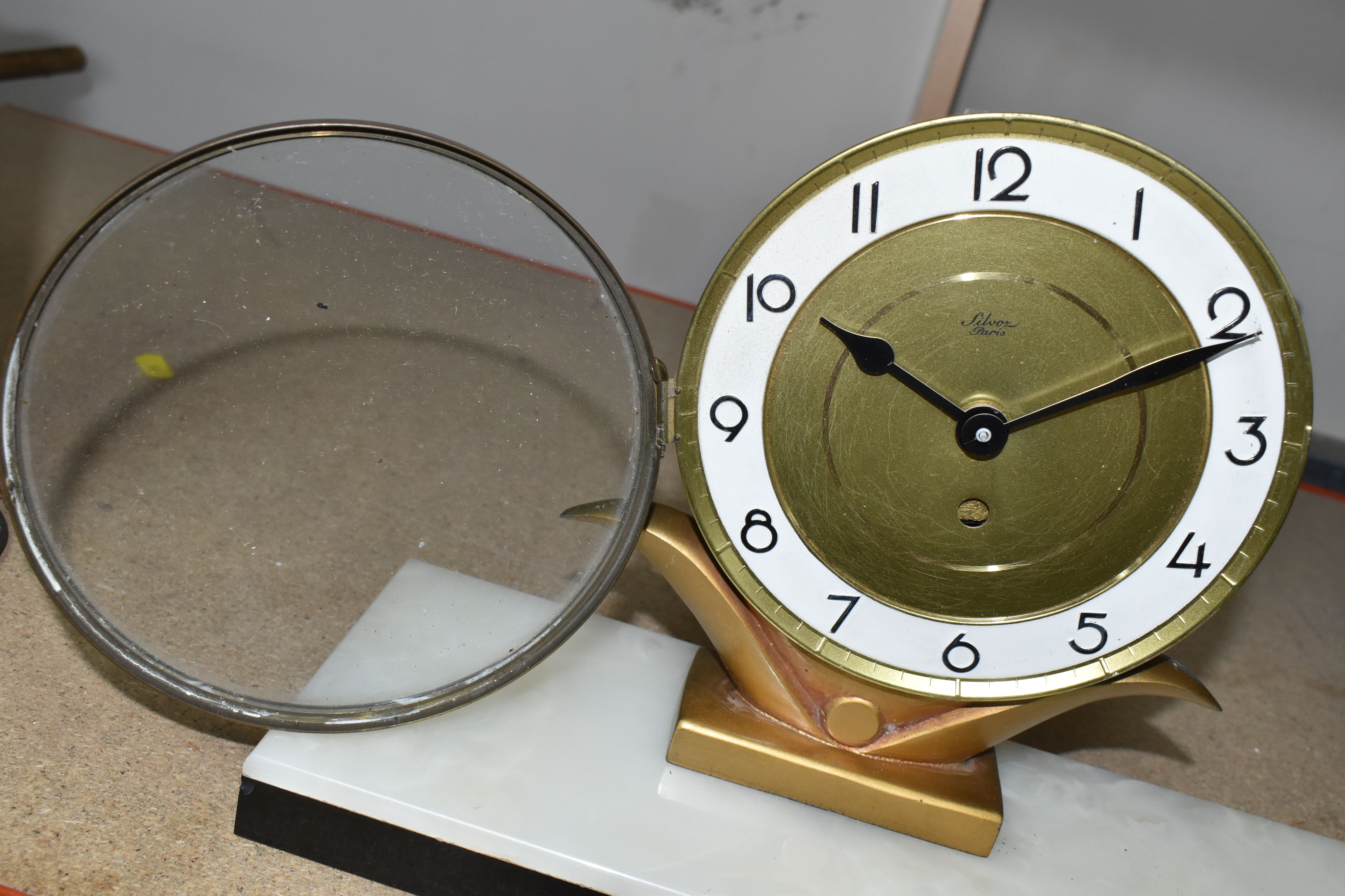 A FRENCH ART DECO MANTEL CLOCK, by Sivoz - Paris, supported by a marble plinth with a bronzed - Image 4 of 6