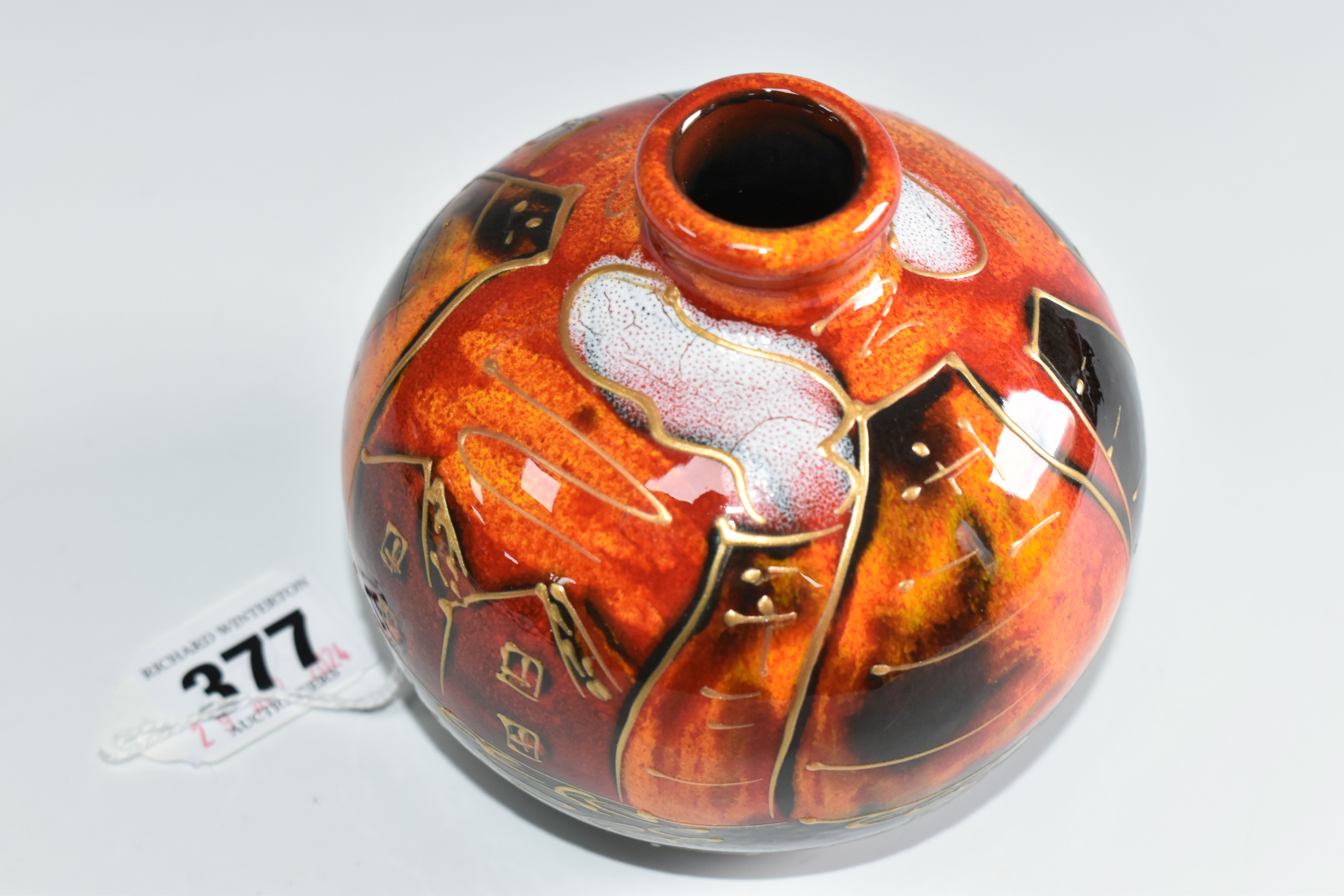 AN ANITA HARRIS ART POTTERY BULBOUS VASE, hand painted black and orange Potteries design, gilt - Image 4 of 5