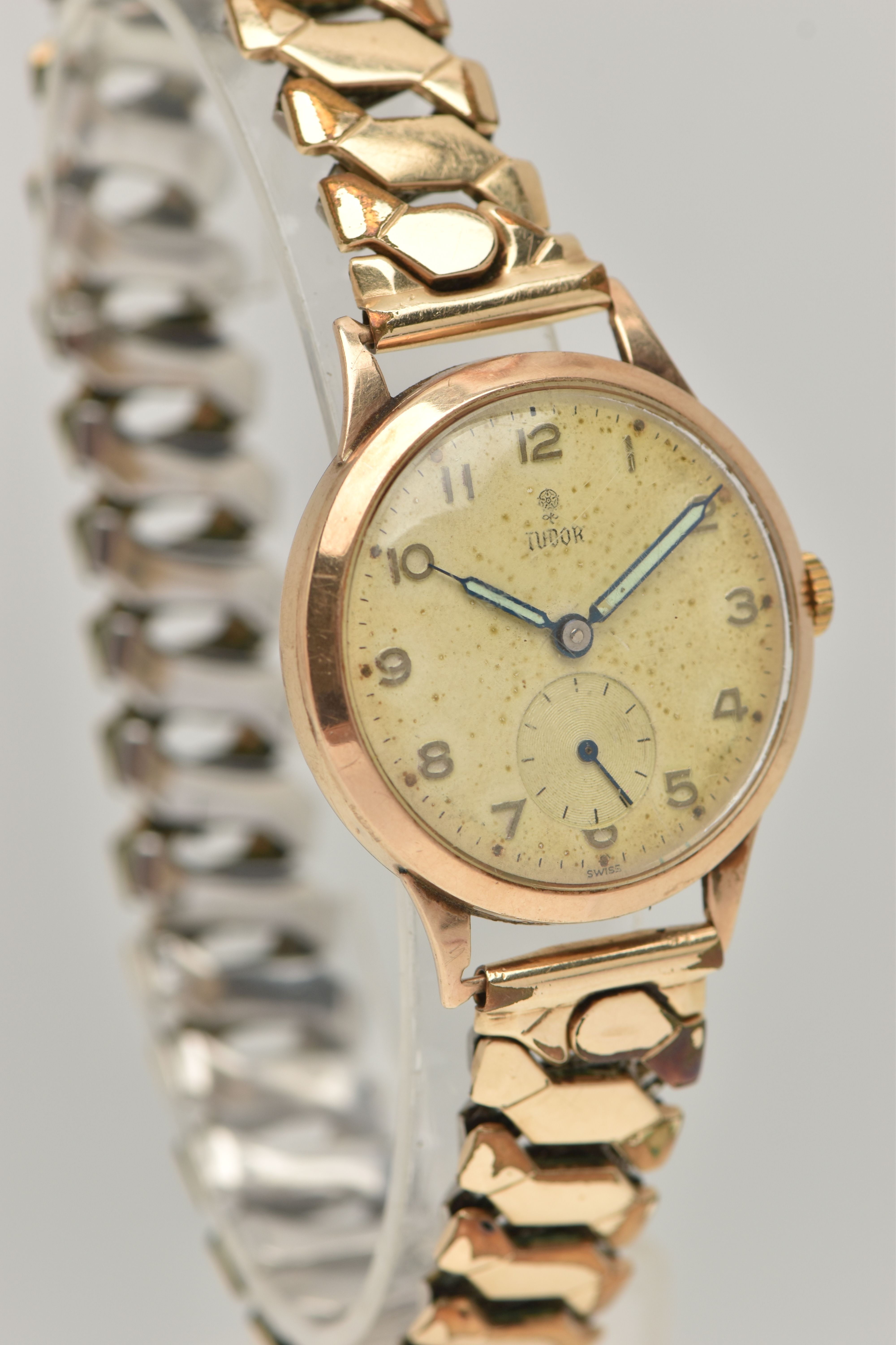 A 9CT GOLD 'TUDOR' WRISTWATCH, hand wound movement, round dial signed 'Tudor', Arabic numerals, - Image 2 of 6