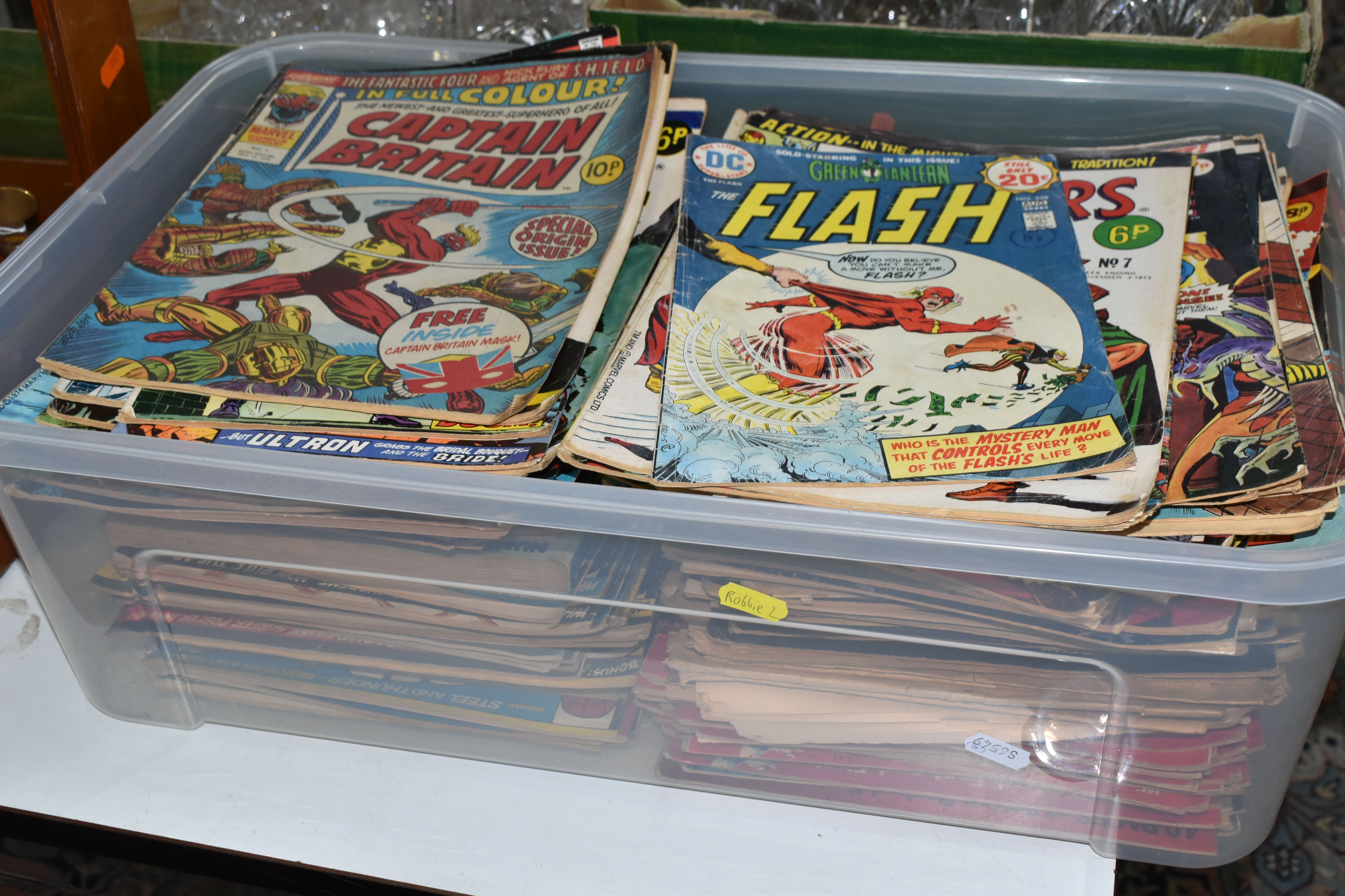 BOX OF MOSTLY MARVEL UK COMICS INCLUDING CAPTAIN BRITAIN NUMBER 1, also includes comics from - Image 8 of 8