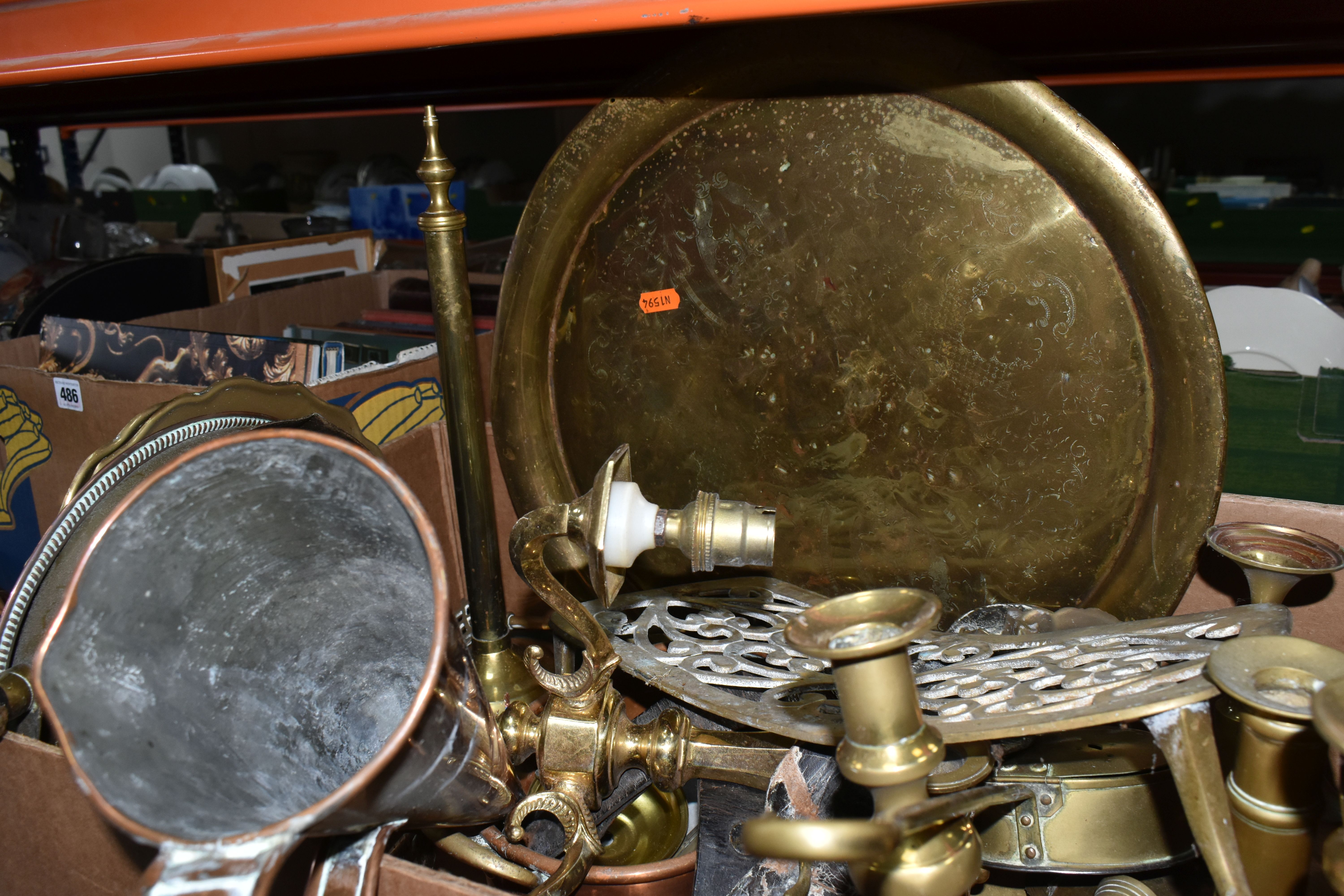 THREE BOXES OF METALWARE AND SUNDRIES, to include a copper kettle, brass jam pan, copper funnel, - Image 7 of 7