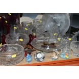 A SMALL COLLECTION OF GLASSWARES ETC, to include two Whitefriars ruby ducks - both chipped,
