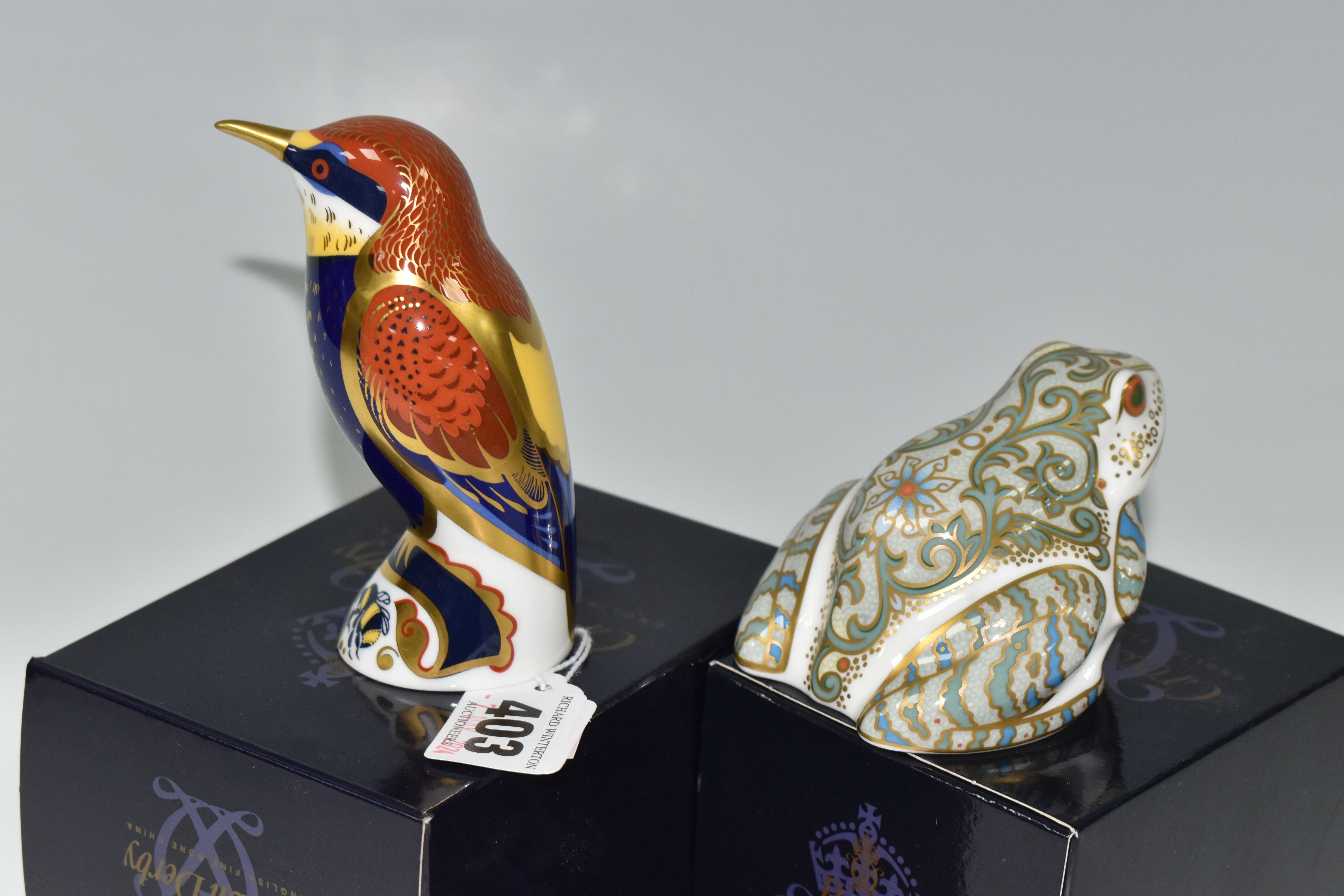 TWO BOXED ROYAL CROWN DERBY PAPERWEIGHTS, comprising Bee-eater and Marsh Frog, each with gold - Image 2 of 3