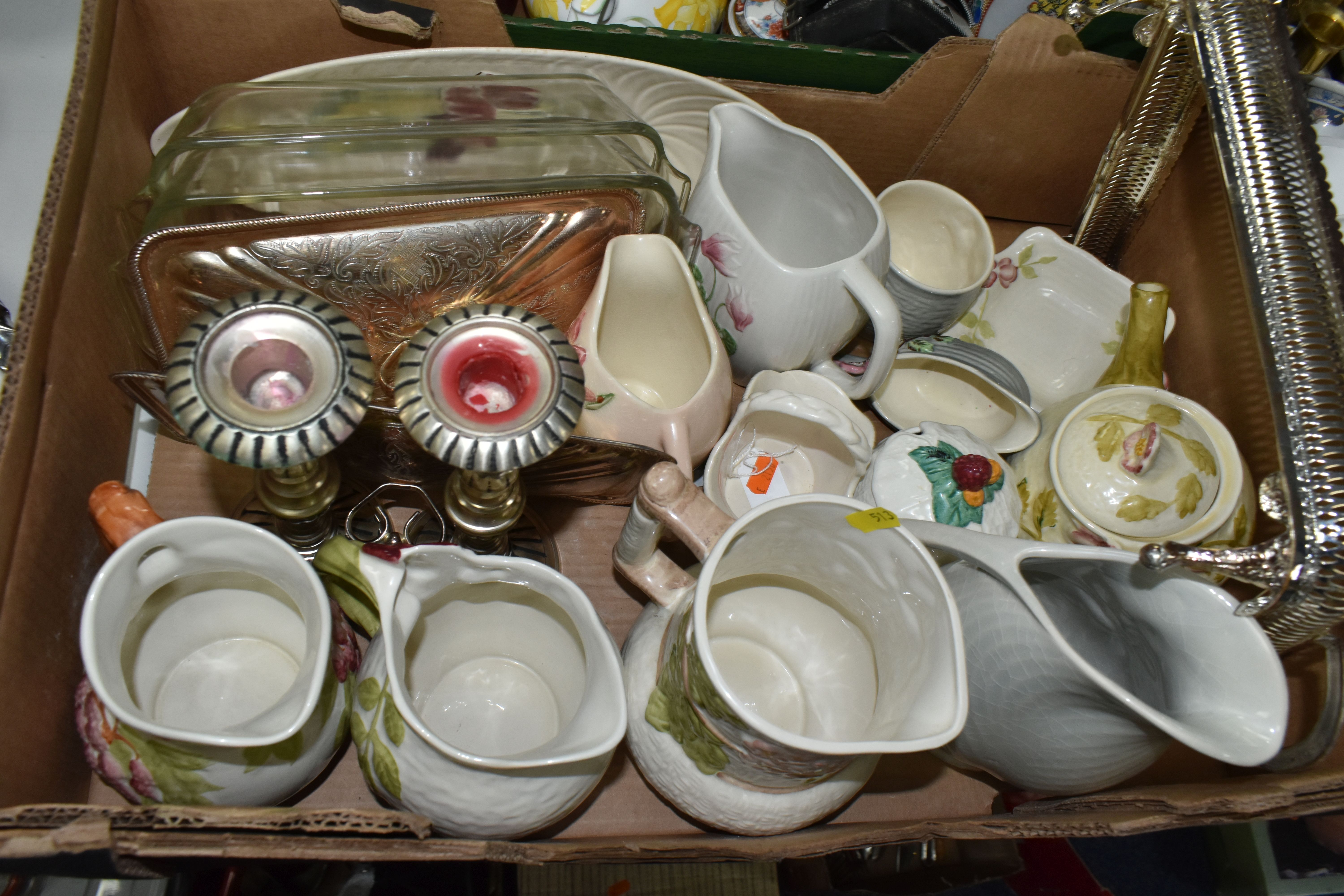 THREE BOXES OF ASSORTED CERAMICS, GLASS AND METALWARES, ETC, including Japanese style ceramics, - Image 3 of 6