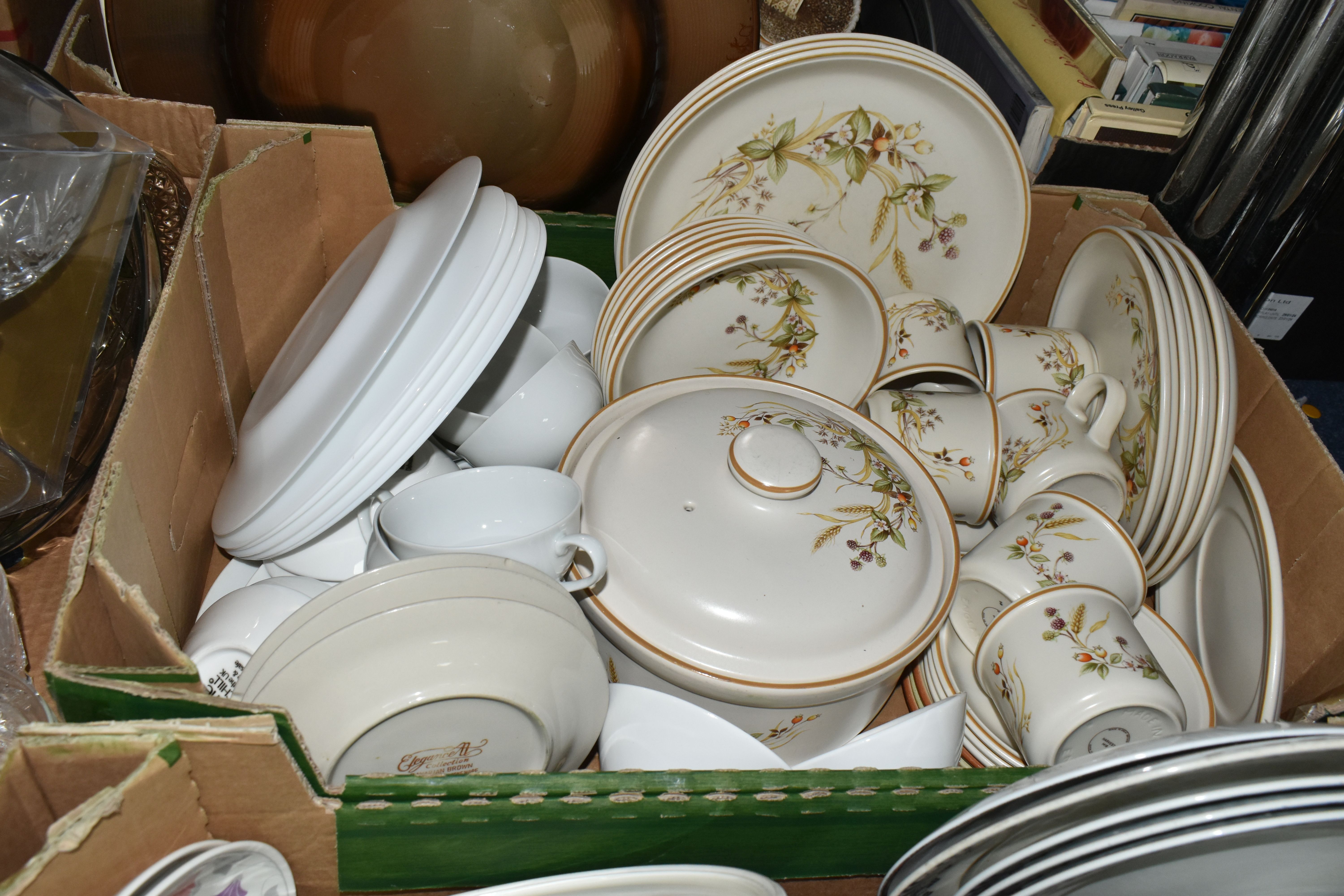 FIVE BOXES OF CERAMICS AND GLASS WARE, to include two boxes of dinnerware by makers including - Image 5 of 7