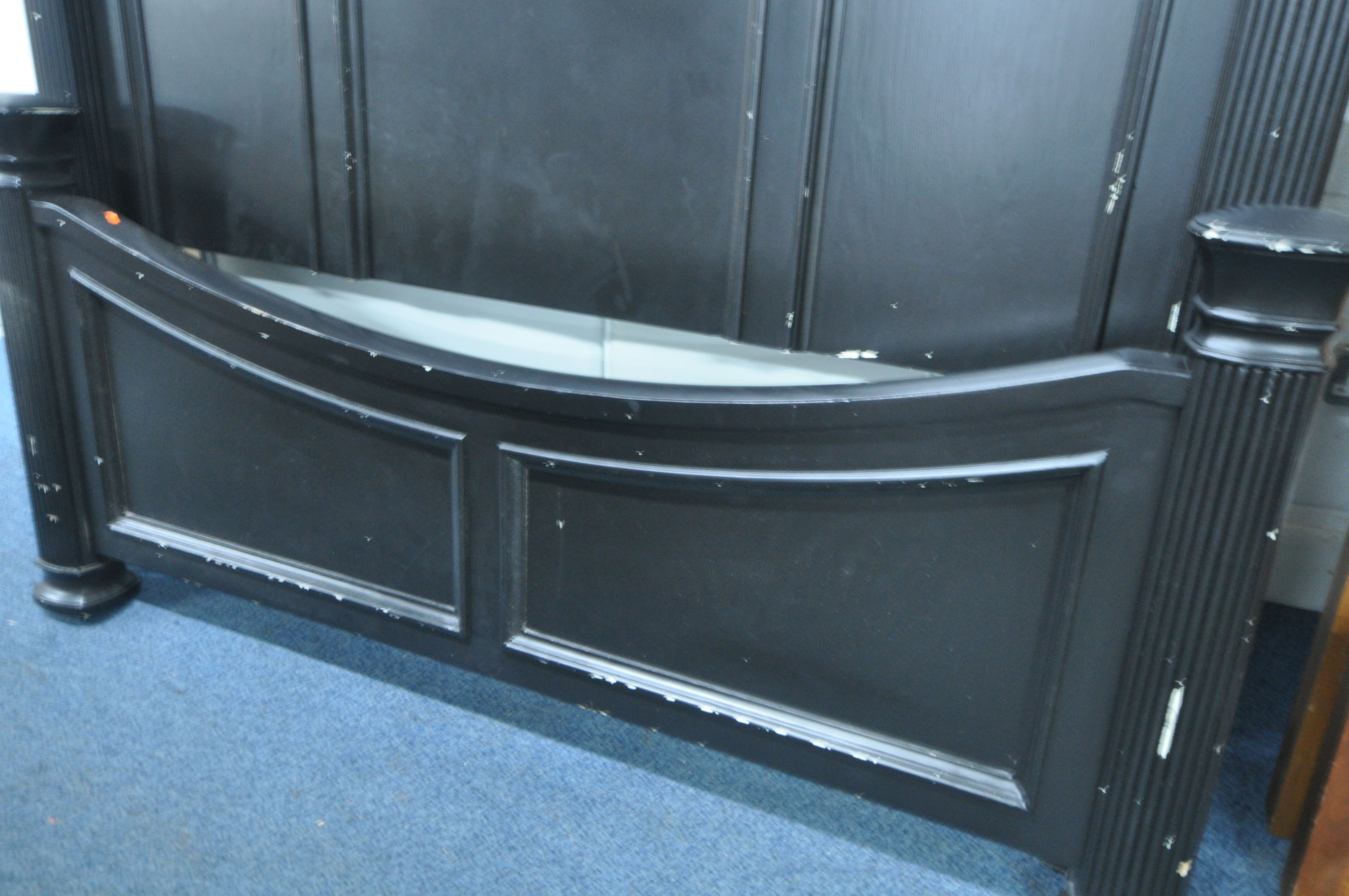 AN LARGE EBONISED 5FT BEDSTEAD, with side rails and slats, and bedstead mattress bed bases ( - Image 3 of 5