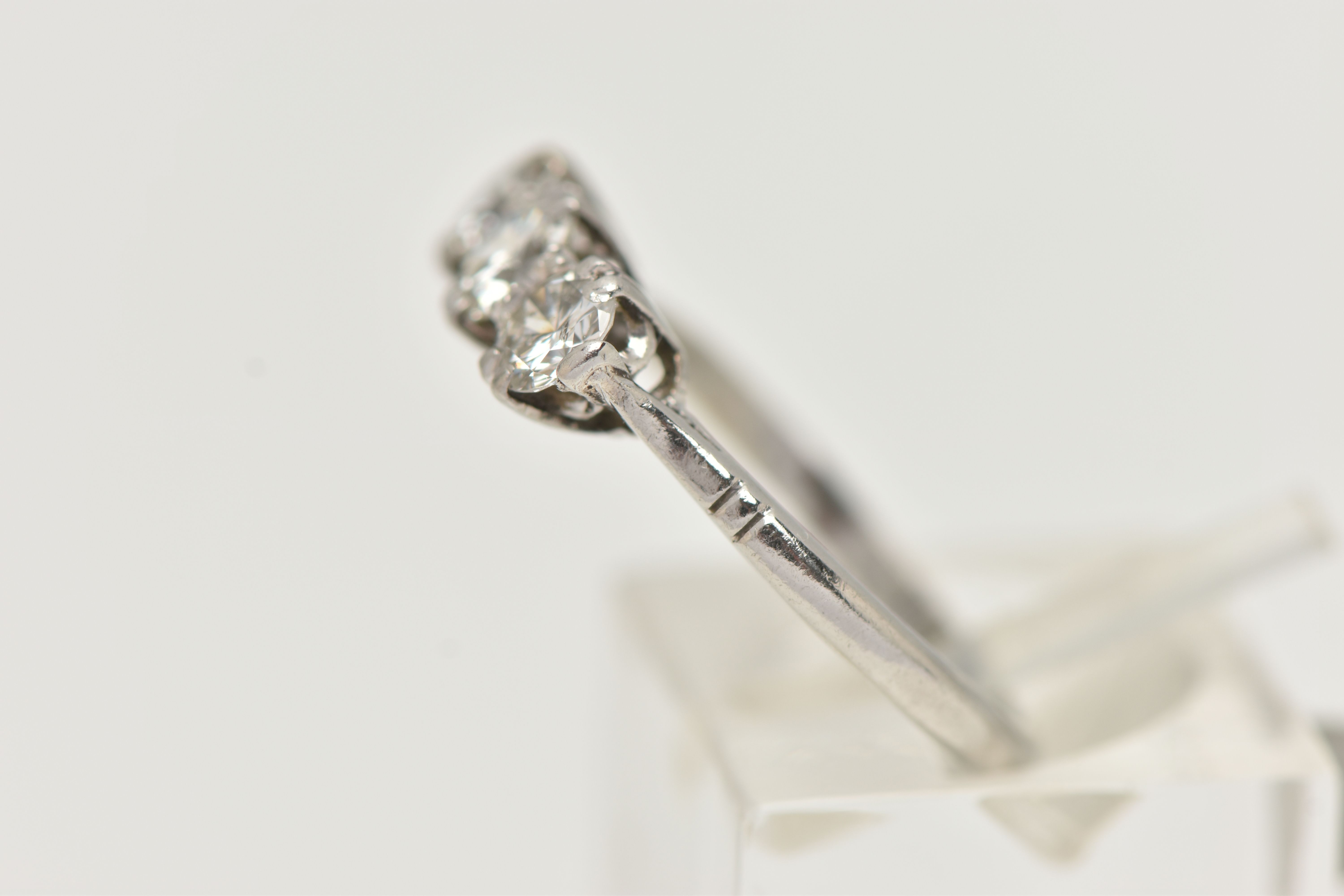 A THREE STONE DIAMOND RING, three round brilliant cut diamonds, approximate total diamond weight 0. - Image 2 of 4