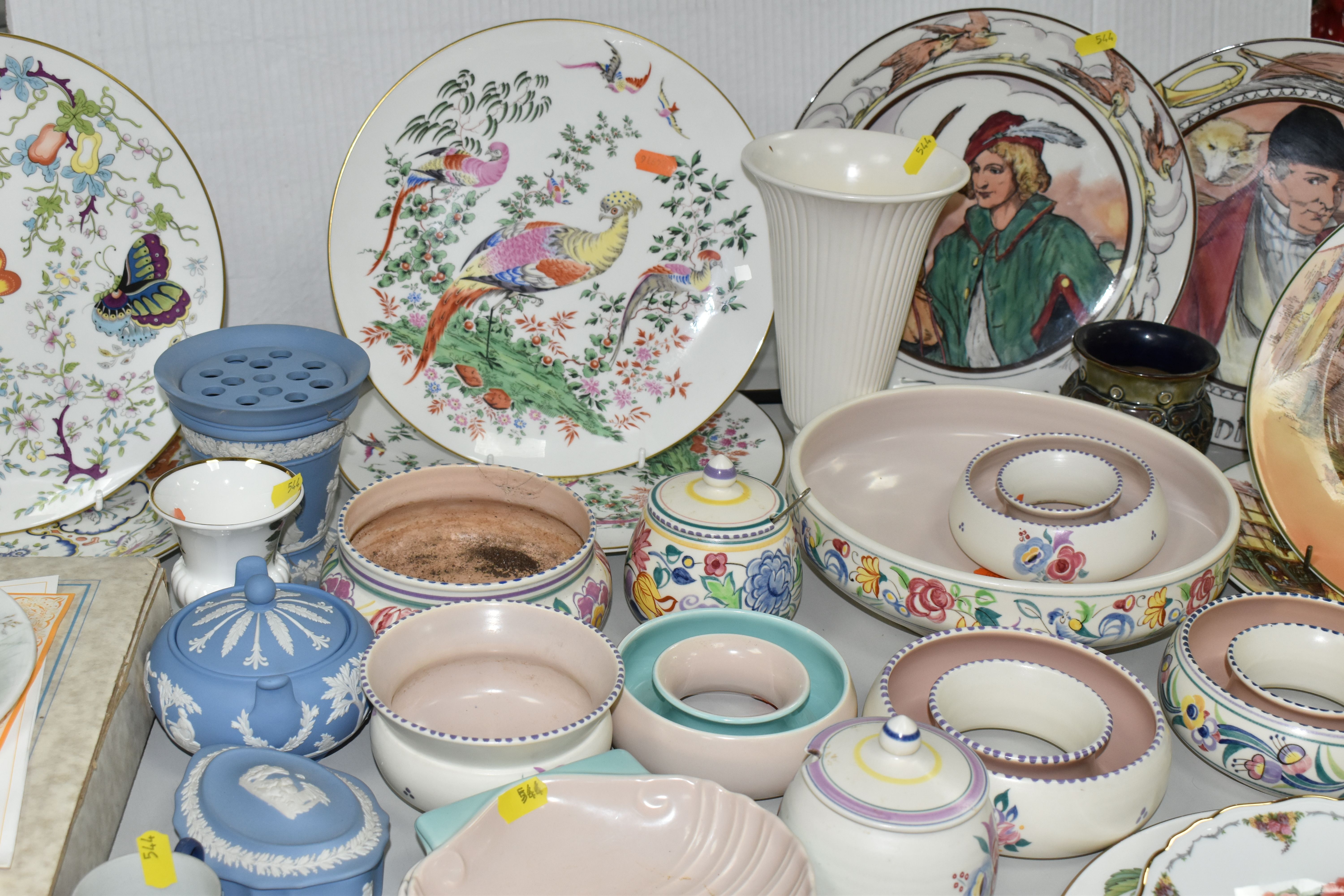 ASSORTED DECORATIVE CERAMICS AND PLATES INCLUDING ROYAL DOULTON SERIES WARE, WEDGWOOD JASPER WARE, - Image 7 of 8