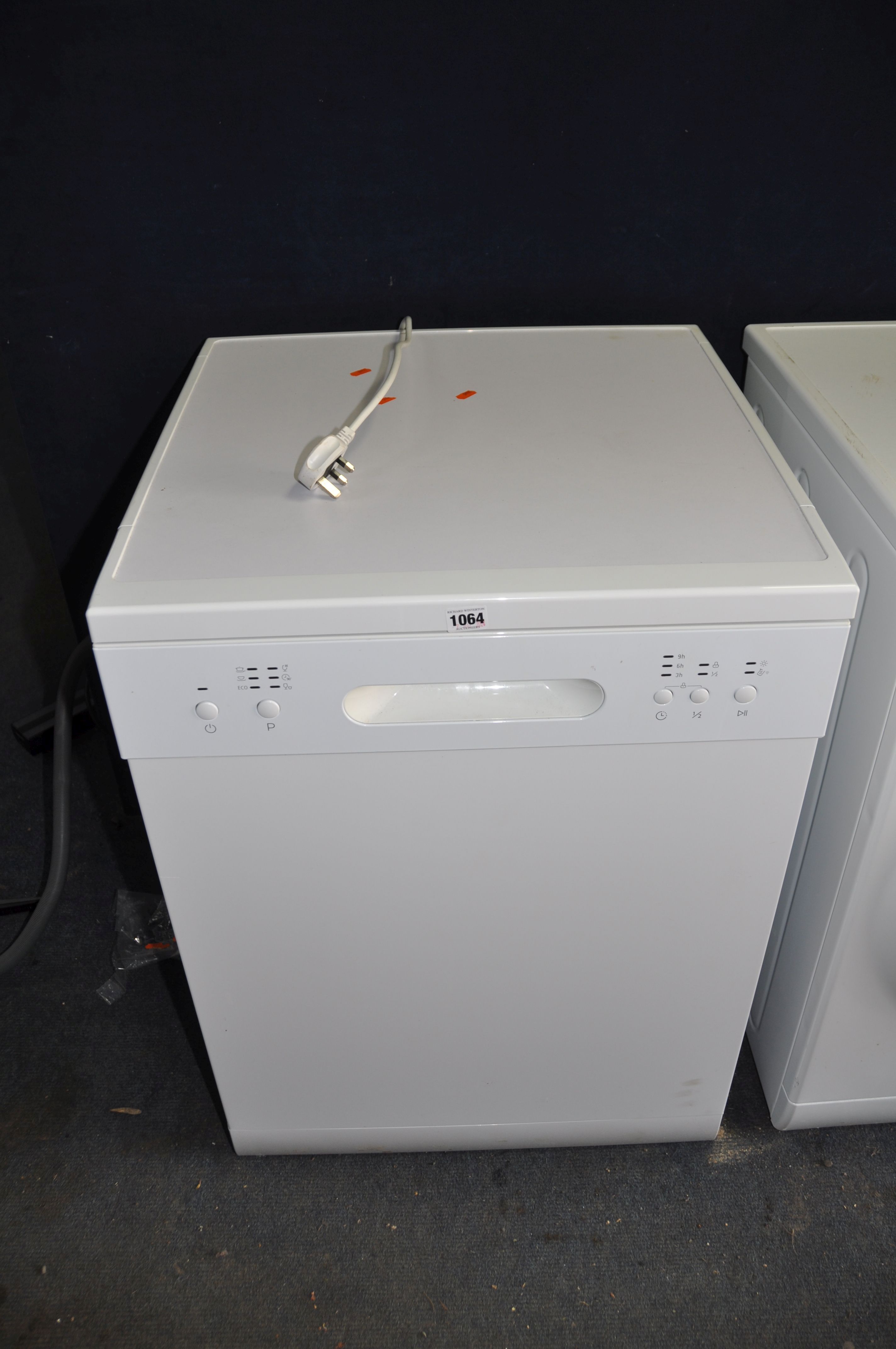 AN ESSENTIALS CDW60W20 DISHWASHER width 60cm depth 60cm height 85cm (PAT pass, powers up but hasn'