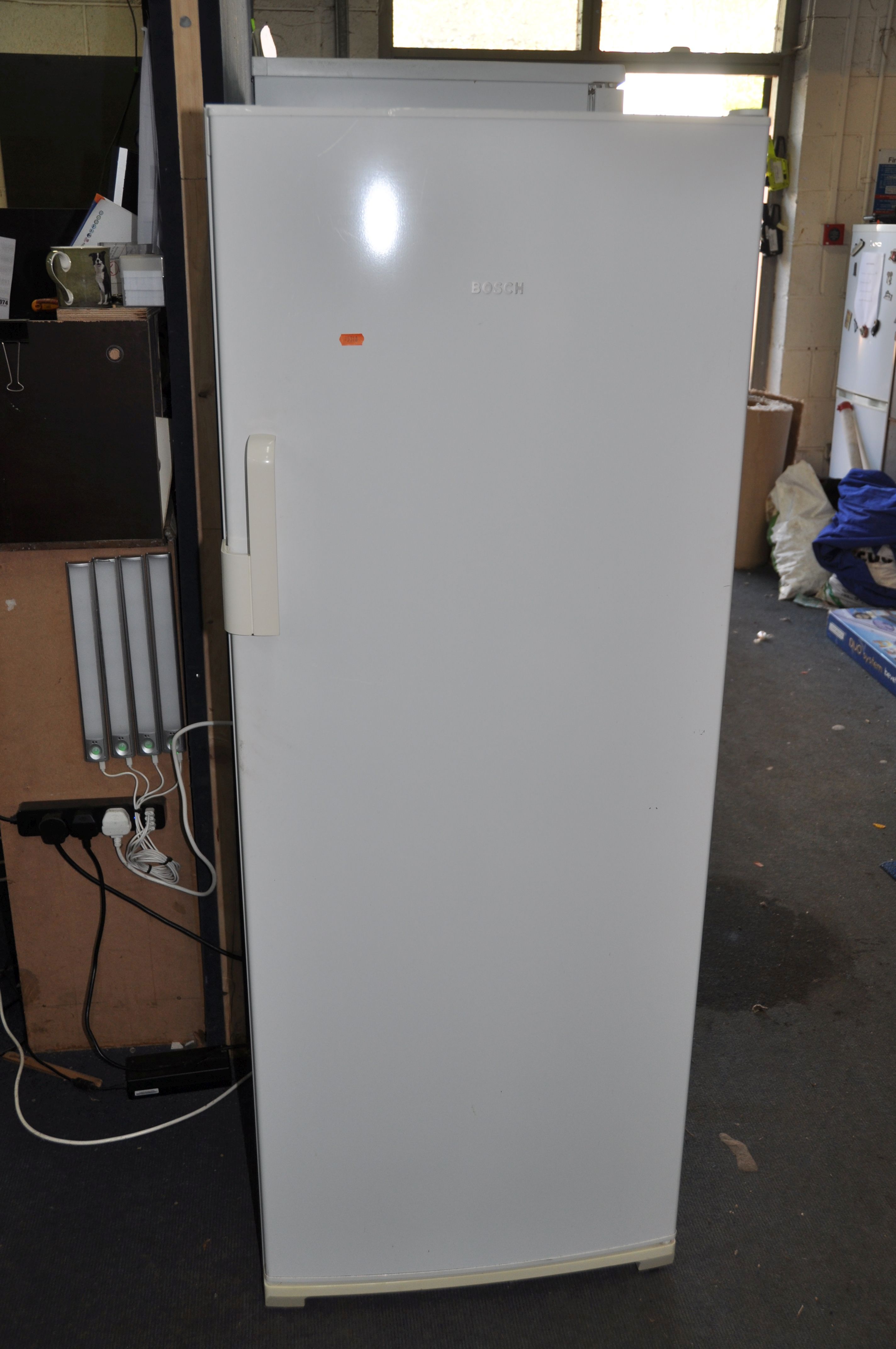 A BOSCH KSR30410GB LARDER FRIDGE in white width 60cm depth 60cm height 156cm (PAT pass and working