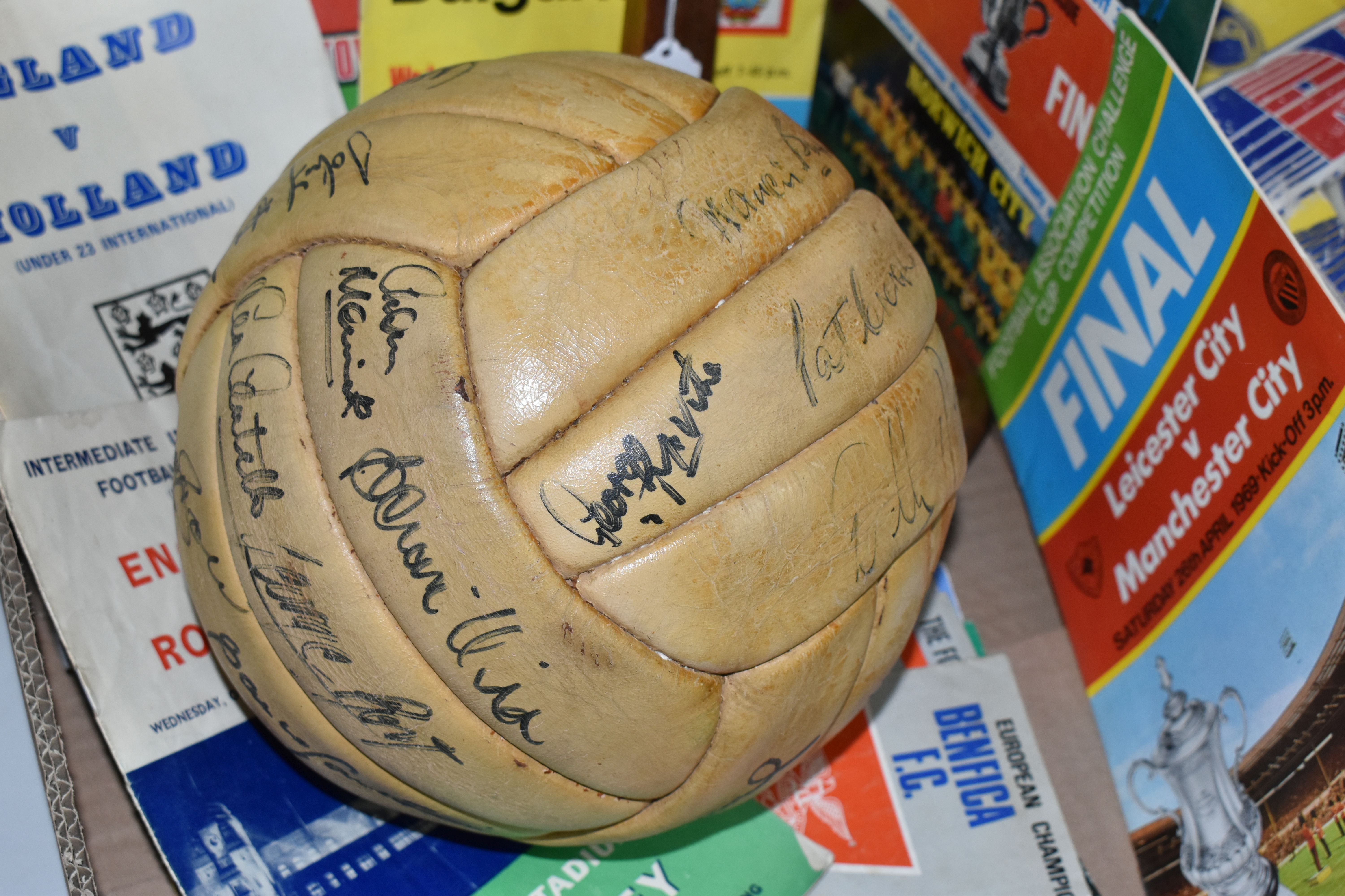 A SIGNED FOOTBALL, match ball signed by the players from the West Bromwich Albion v. Manchester Utd. - Image 4 of 5