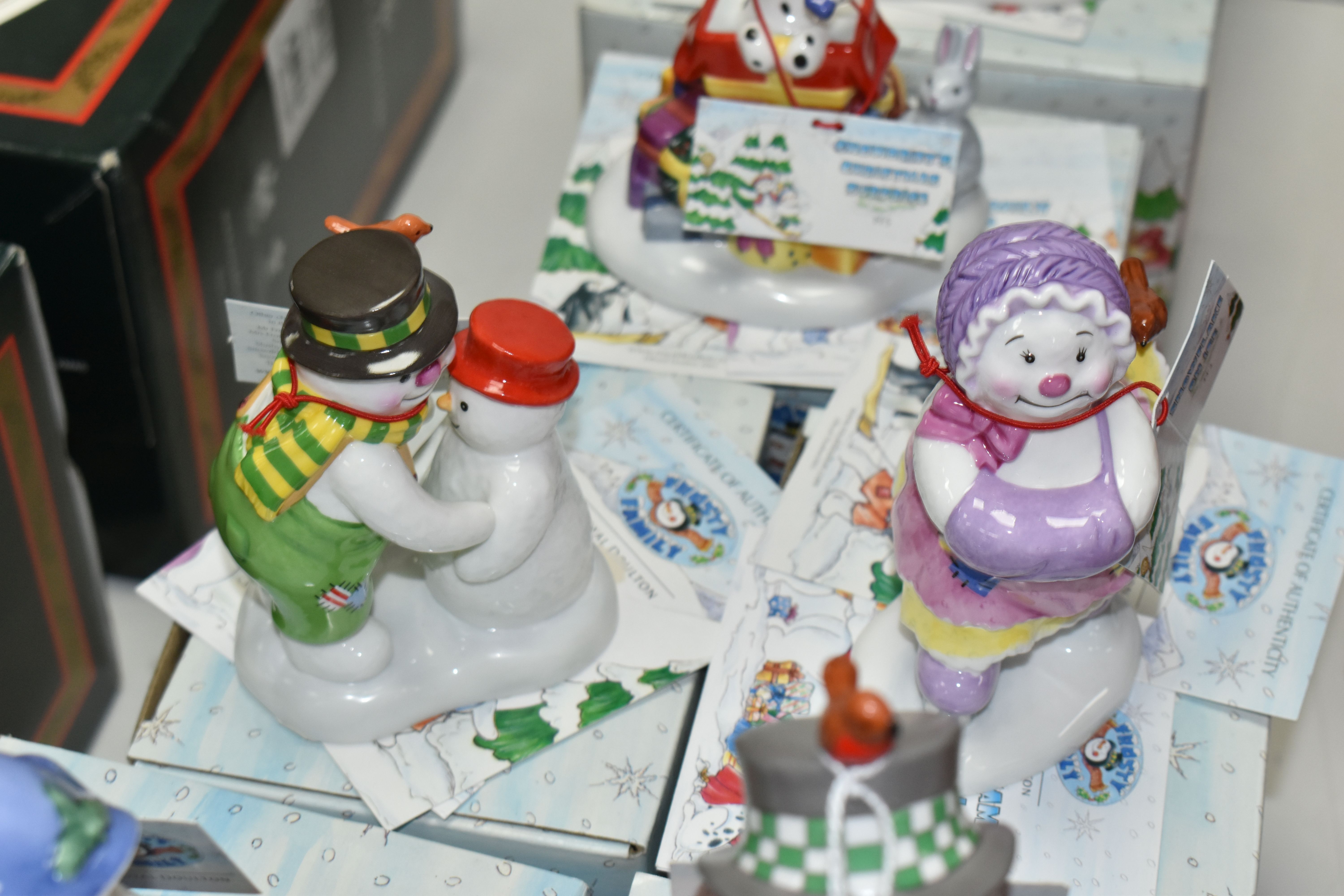 SEVEN BOXED ROYAL DOULTON FROSTY FAMILY CHRISTMAS ORNAMENTS, comprising 'Mr Frosty's Special - Image 3 of 6