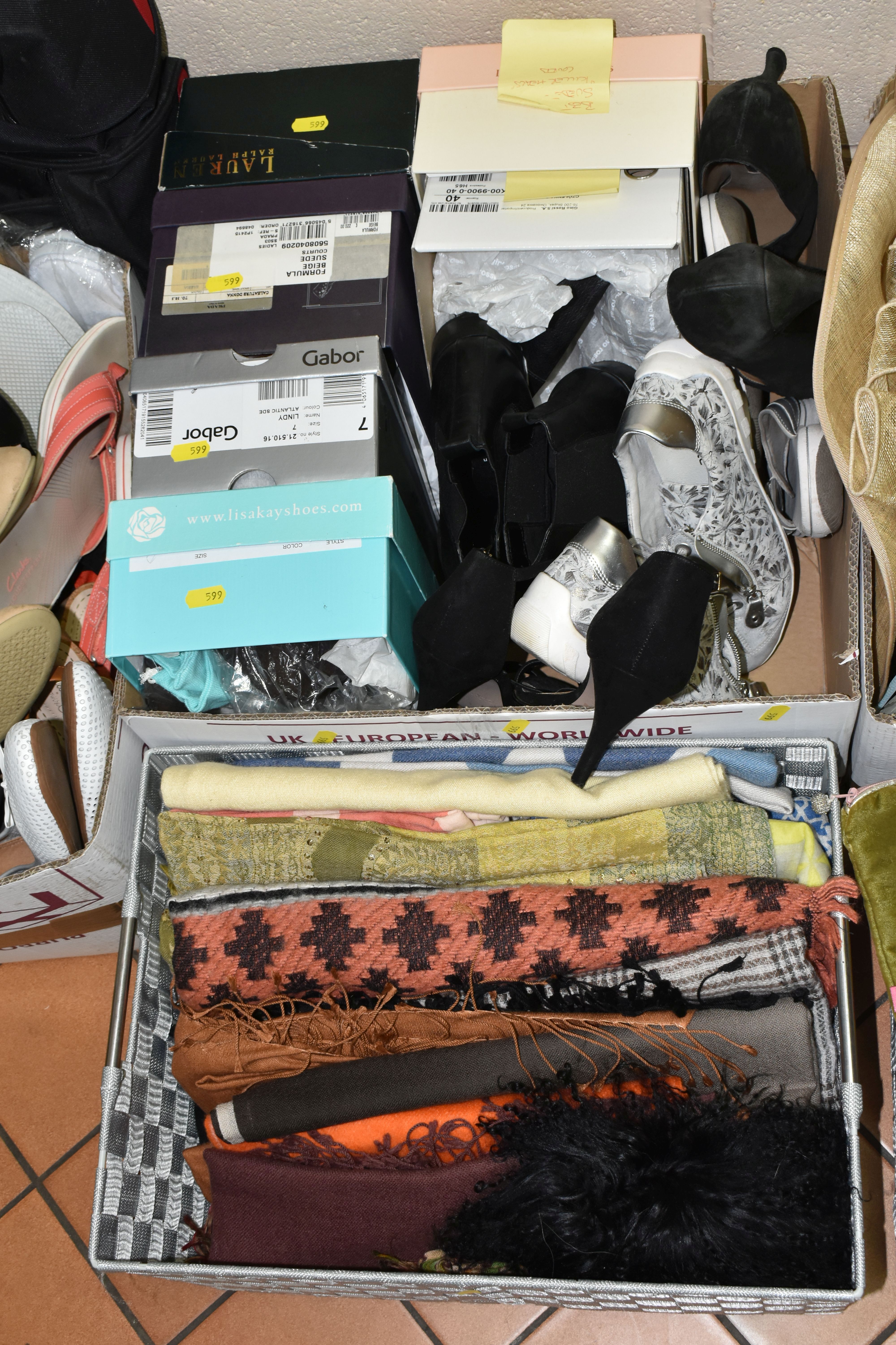 FIVE BOXES OF LADIES' SHOES, HATS AND ACCESSORIES, to include a quantity of shoes and boots, size UK - Image 3 of 5