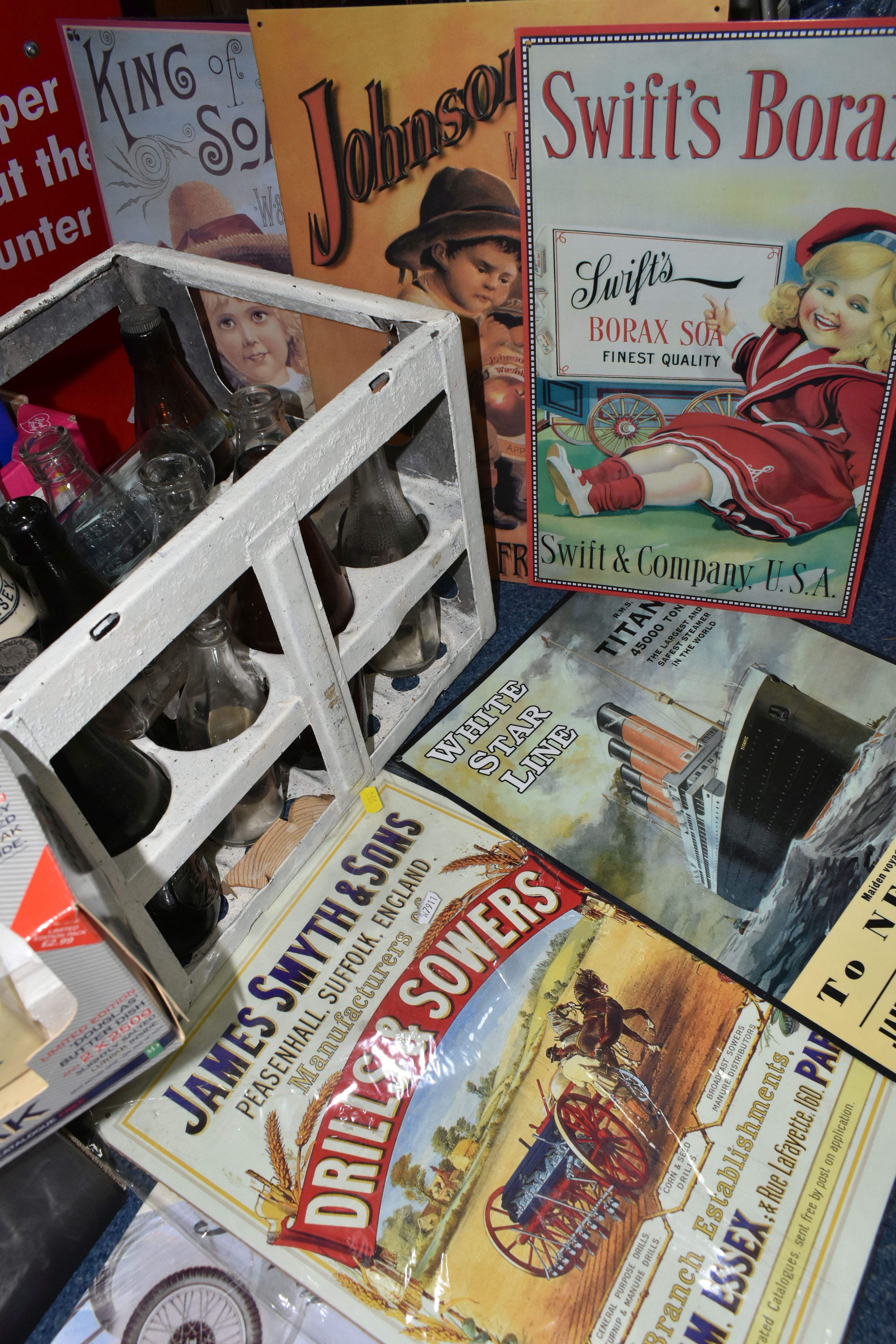 FIVE BOXES, A CRATE AND LOOSE ADVERTISING, PACKAGING AND RELATED ITEMS, to include advertising - Image 3 of 12