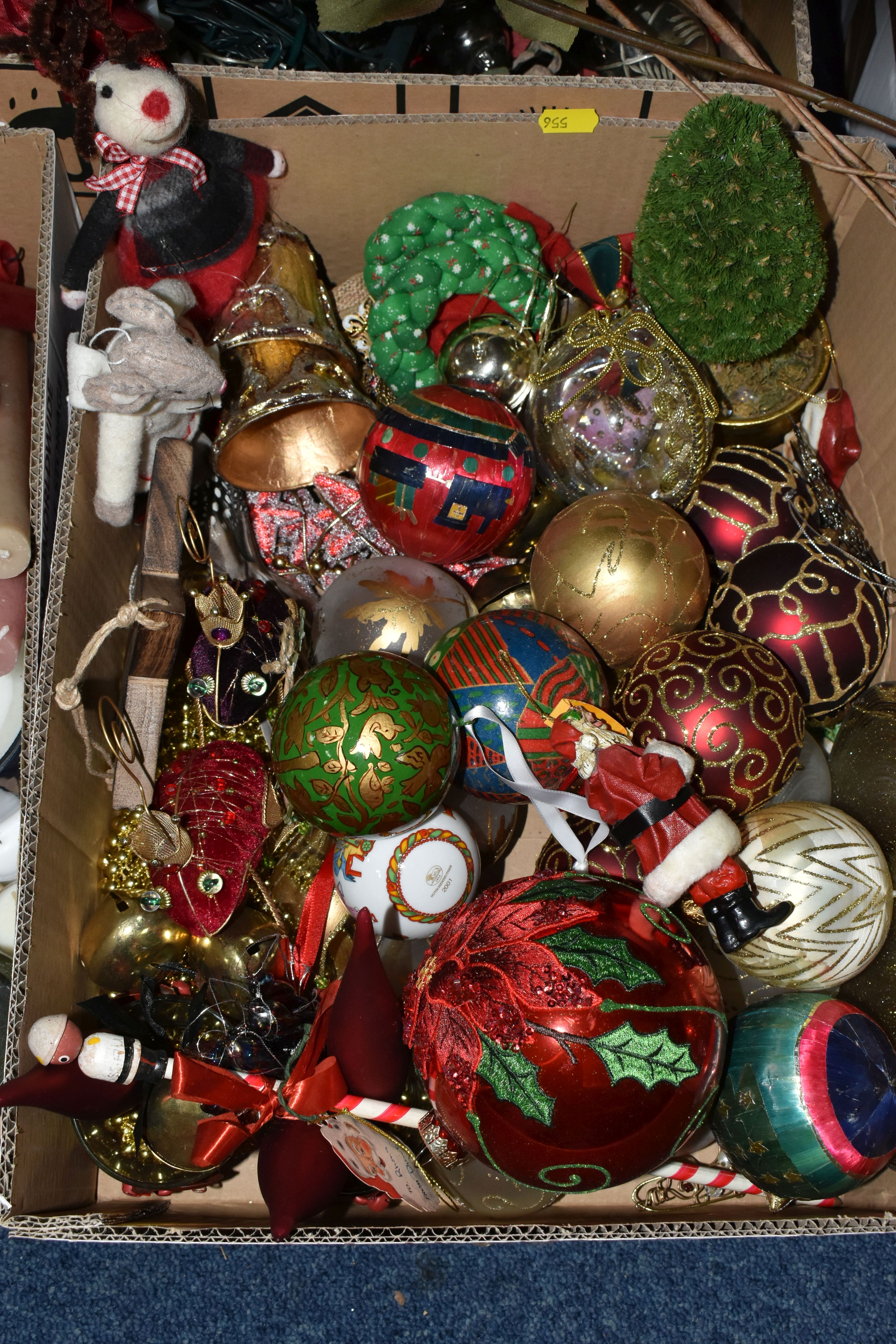 FOUR BOXES OF ASSORTED CHRISTMAS DECORATIONS AND CANDLES ETC glass, wood, textile Christmas tree - Image 3 of 6