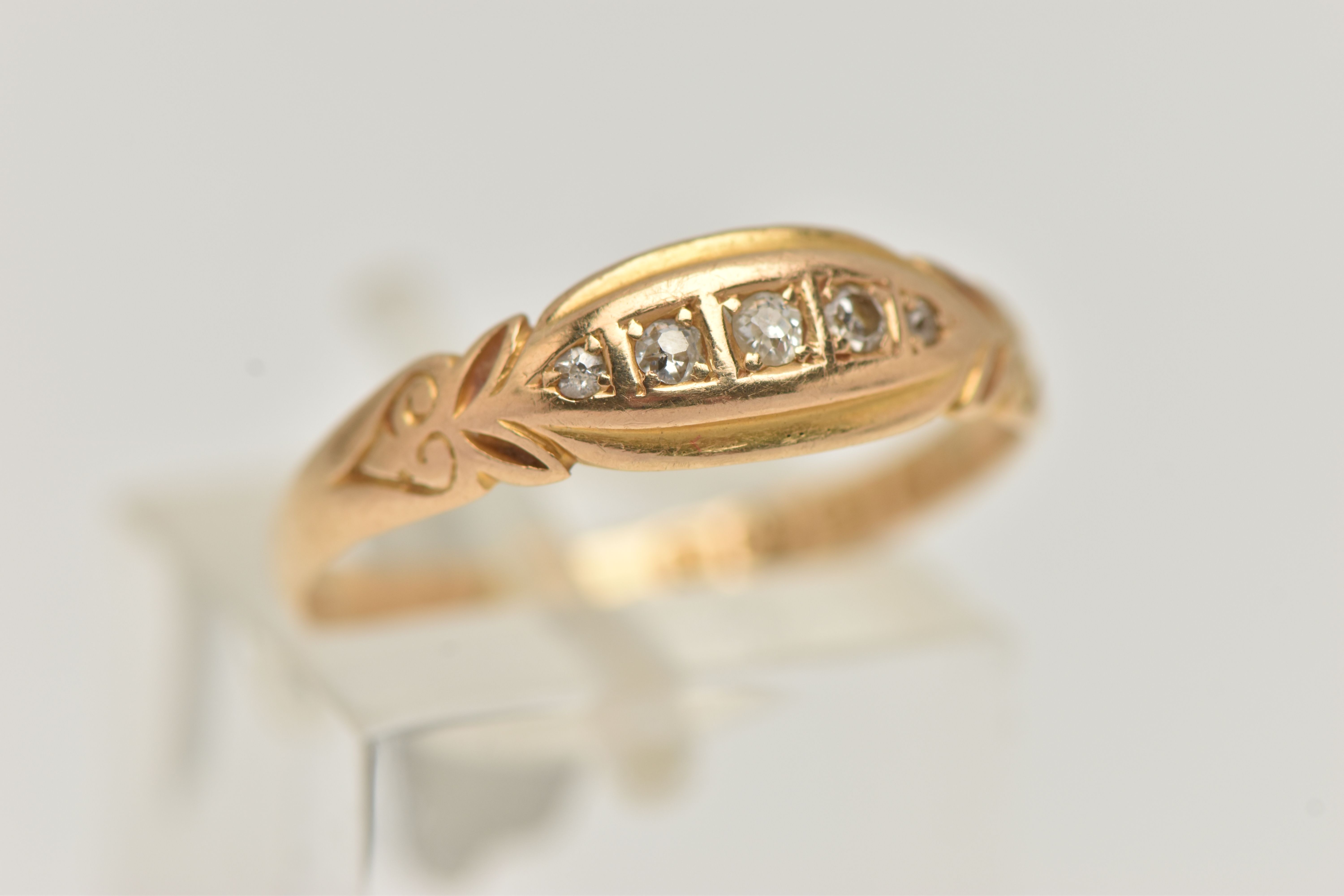 A LATE VICTORIAN 18CT GOLD, DIAMOND FIVE STONE RING, boat ring set with five graduating old cut - Image 4 of 4