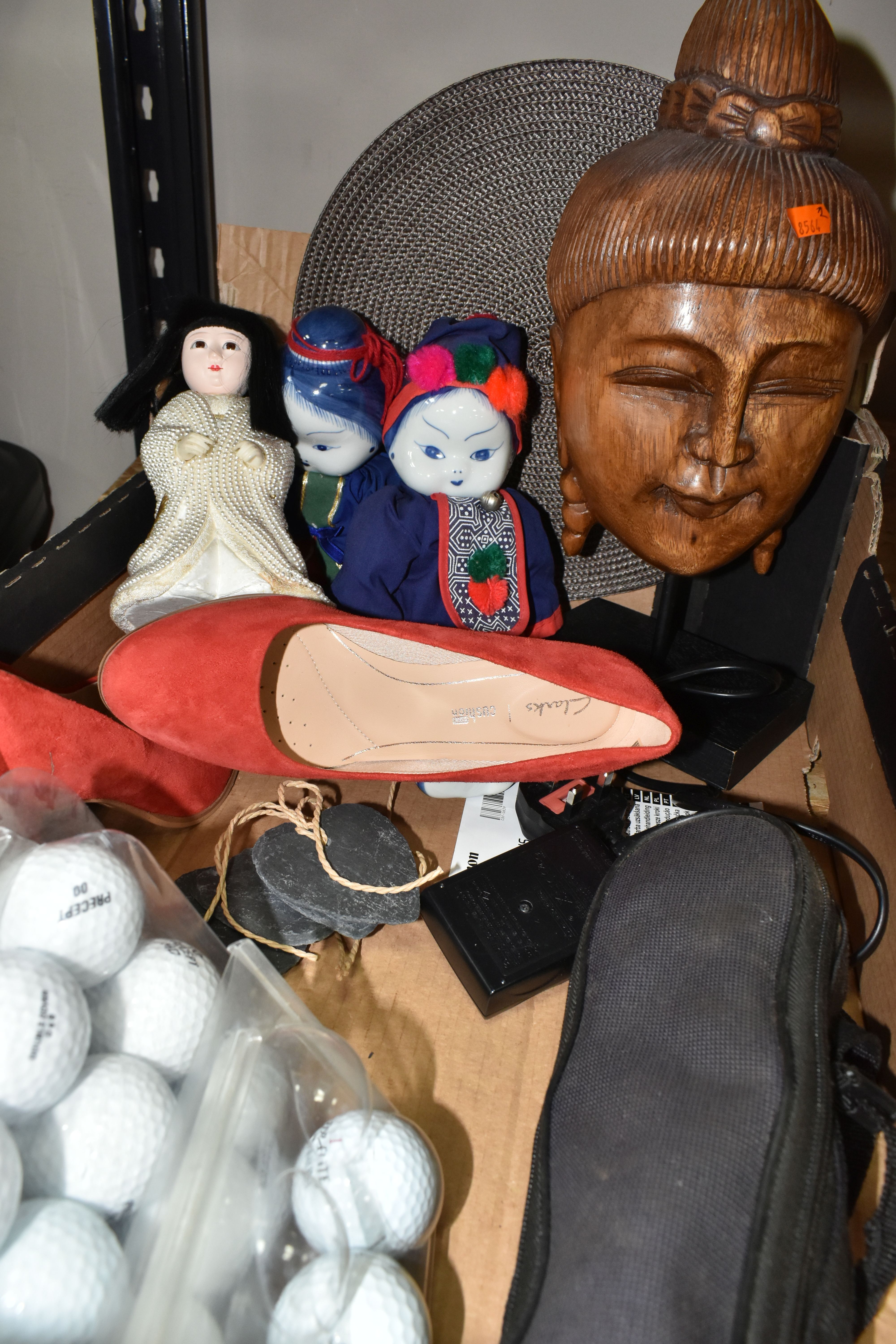 TWO BOXES OF CERAMICS, CAMERA, GOLF INTEREST AND SUNDRY ITEMS, to include a Canon IXUS 275 HS - Image 7 of 7