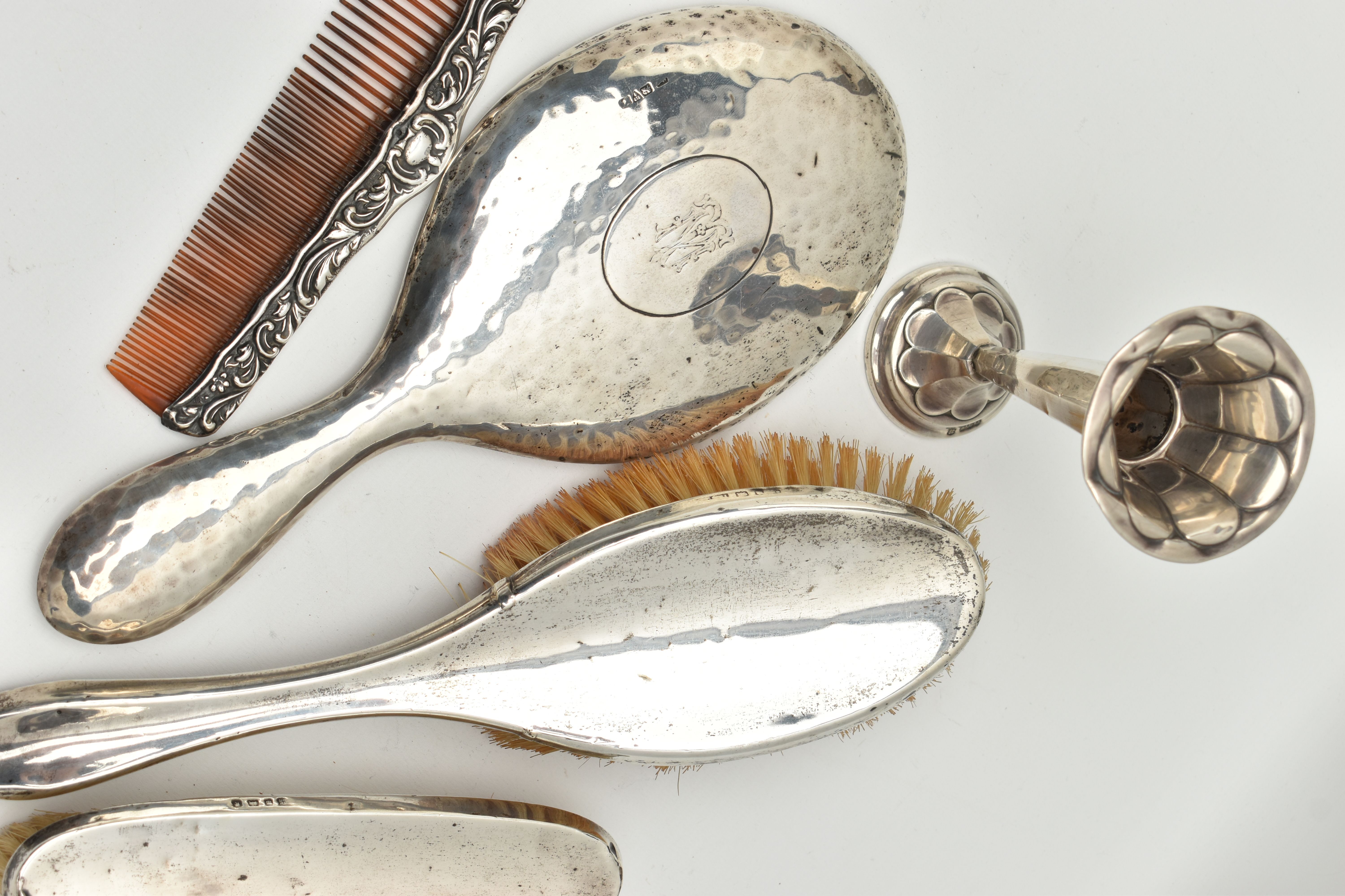 FIVE SILVER ITEMS, to include a silver vanity hair brush with matching clothes brush, each - Image 2 of 3