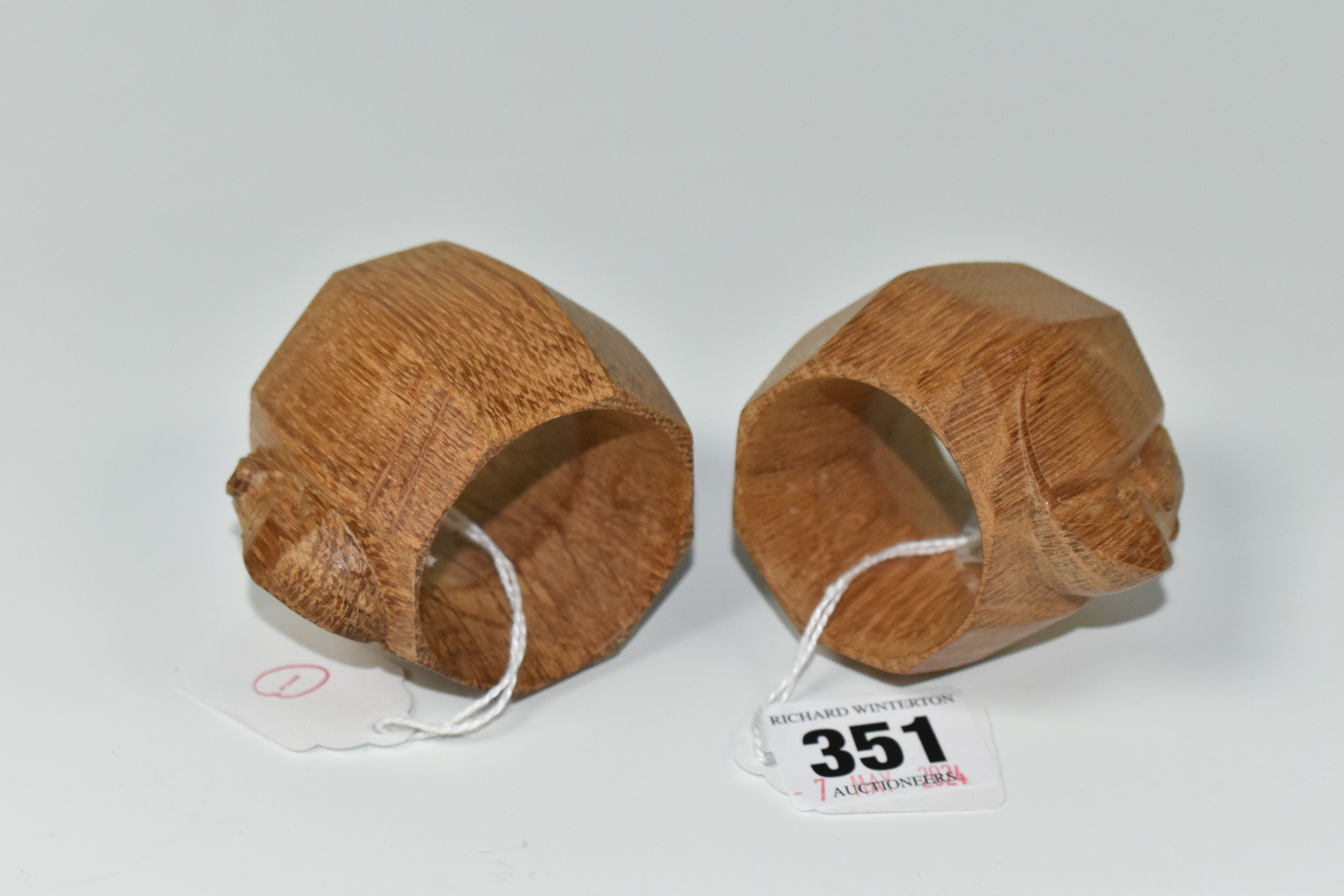 A PAIR OF 'MOUSEMAN' NAPKIN RINGS, workshop of Robert 'Mouseman' Thompson of Kilburn, a pair of - Image 4 of 4