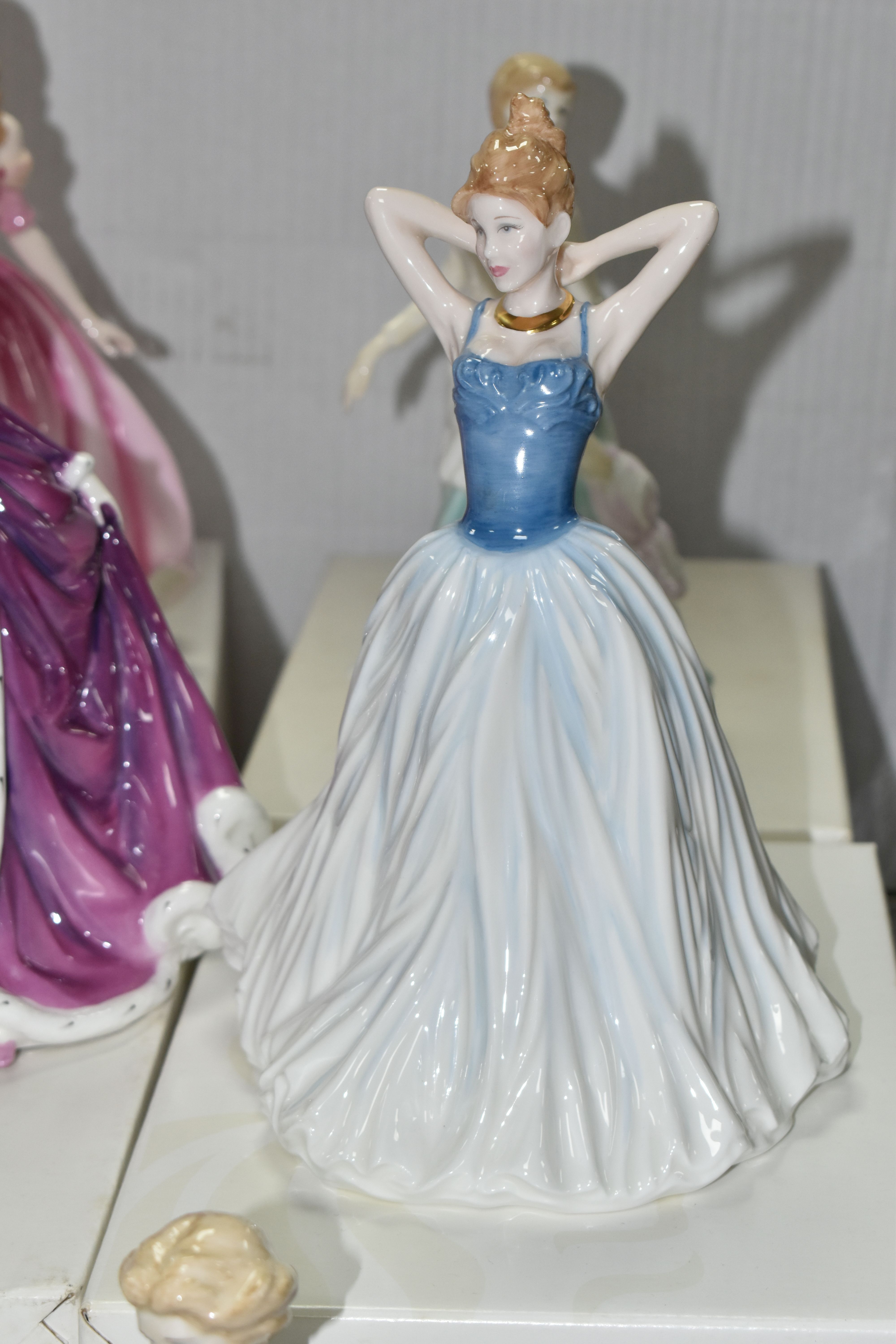 SIX ROYAL DOULTON FIGURINES, to include boxed Classics: Just For You HN4236, Milk Maid HN4305 from - Image 3 of 7