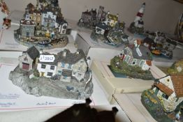 A GROUP OF BOXED COTTAGE SCULPTURES, COLLECTORS PLATES AND DIECAST VEHICLES, to include fourteen