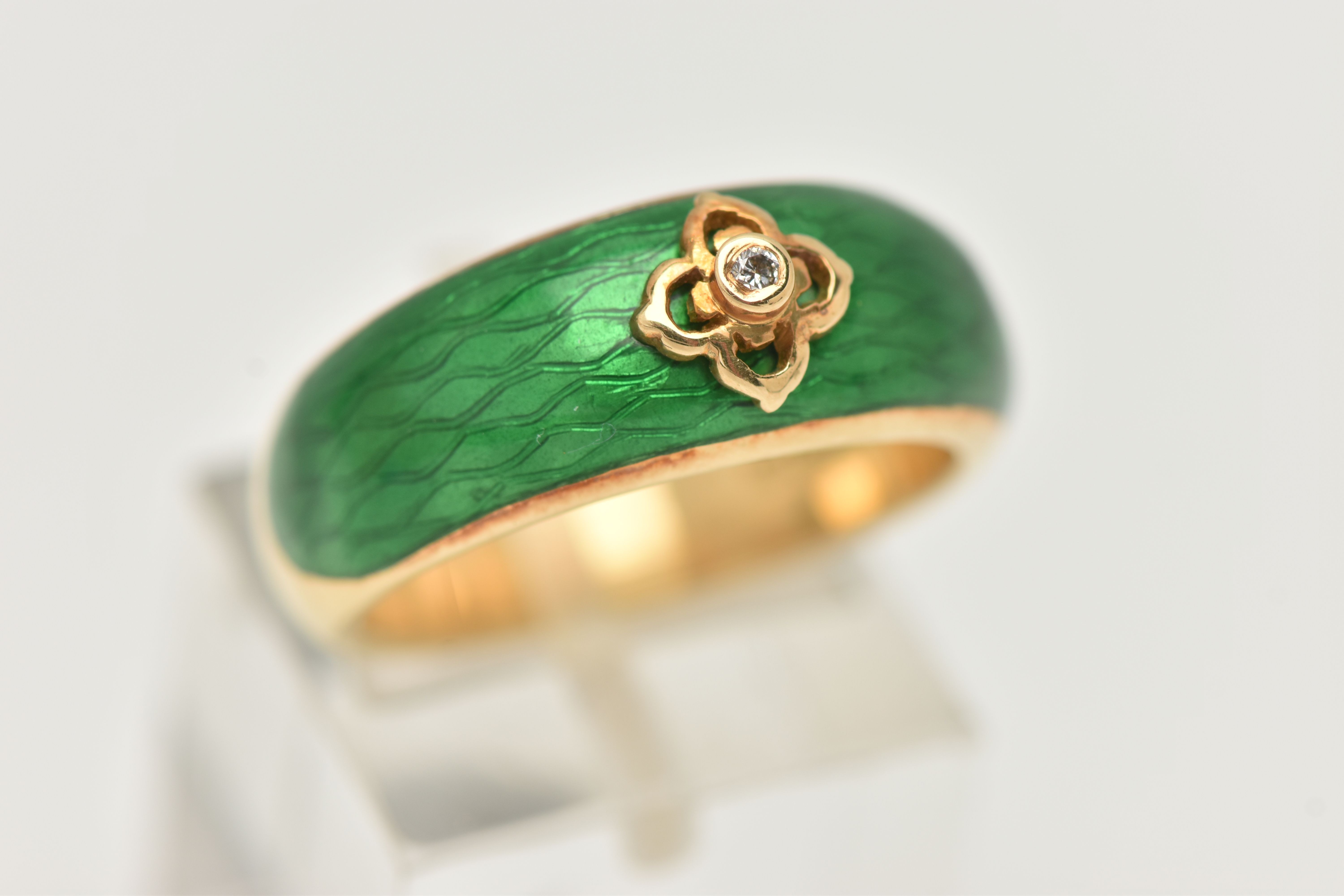 AN 18CT GOLD ENAMEL AND DIAMOND RING, the tapered band with green enamel to the front, a - Image 4 of 6
